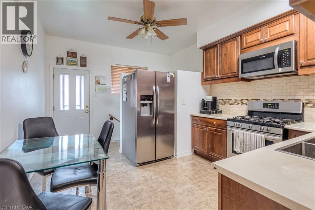 41 SPRINGHURST Avenue - 9