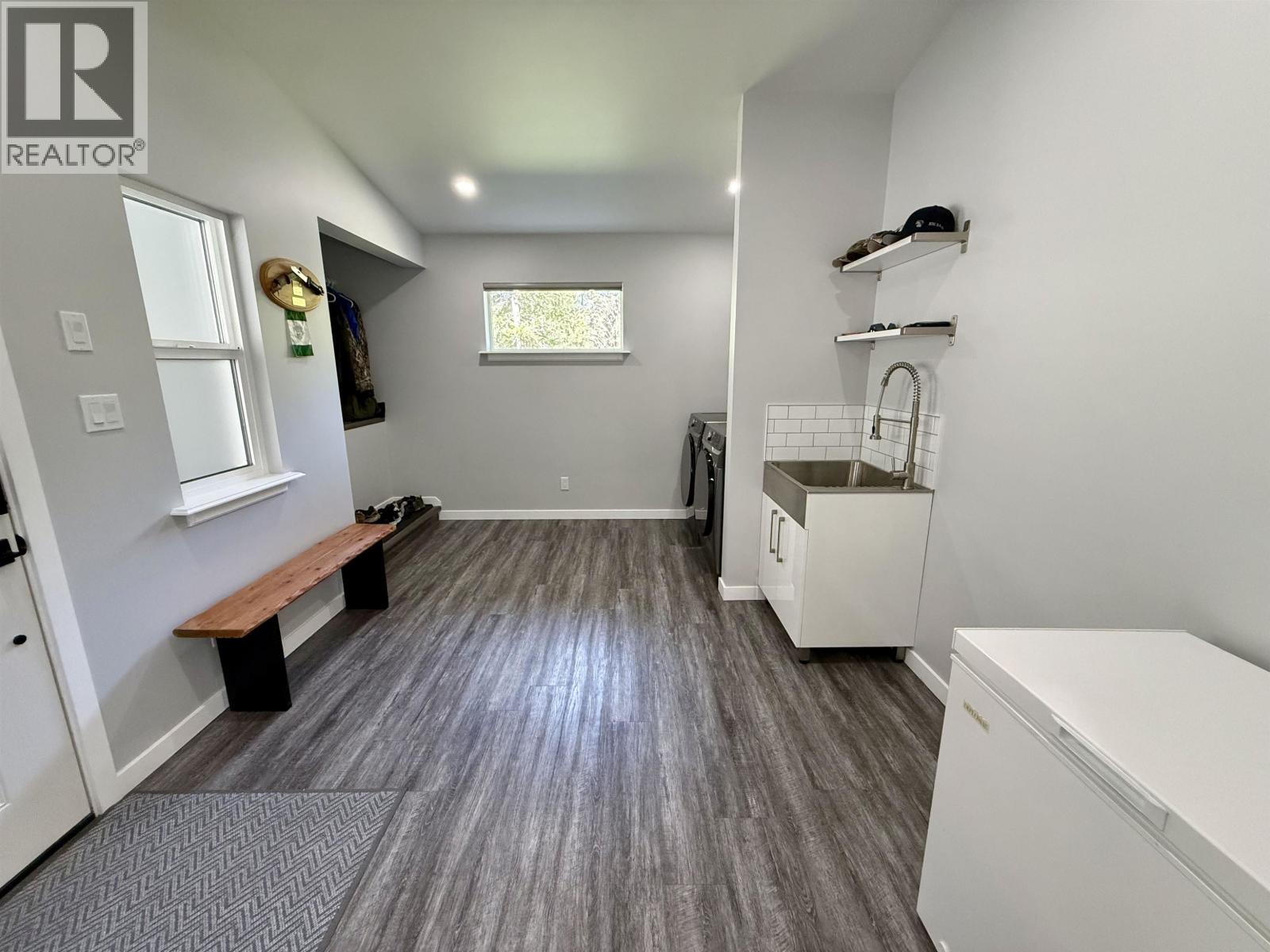 4985 KYLLO ROAD - 5