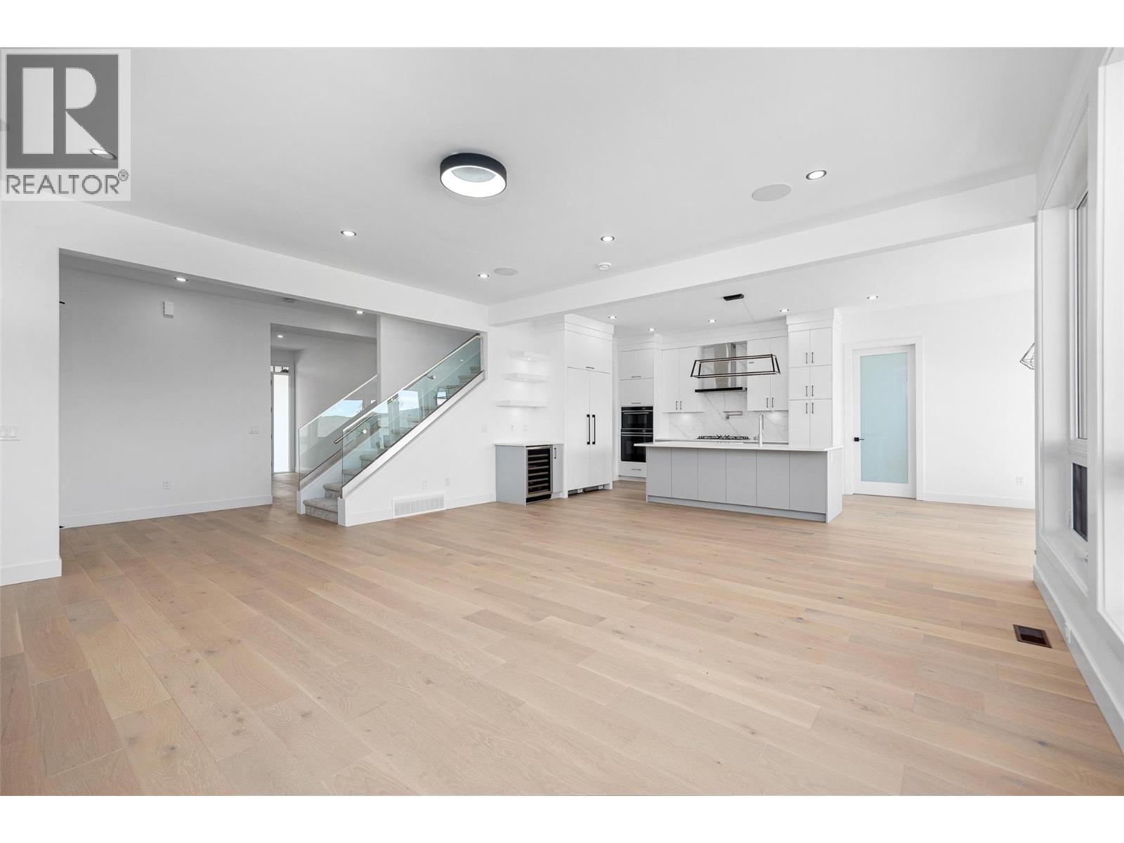 2163 Kentucky Crescent, Kelowna