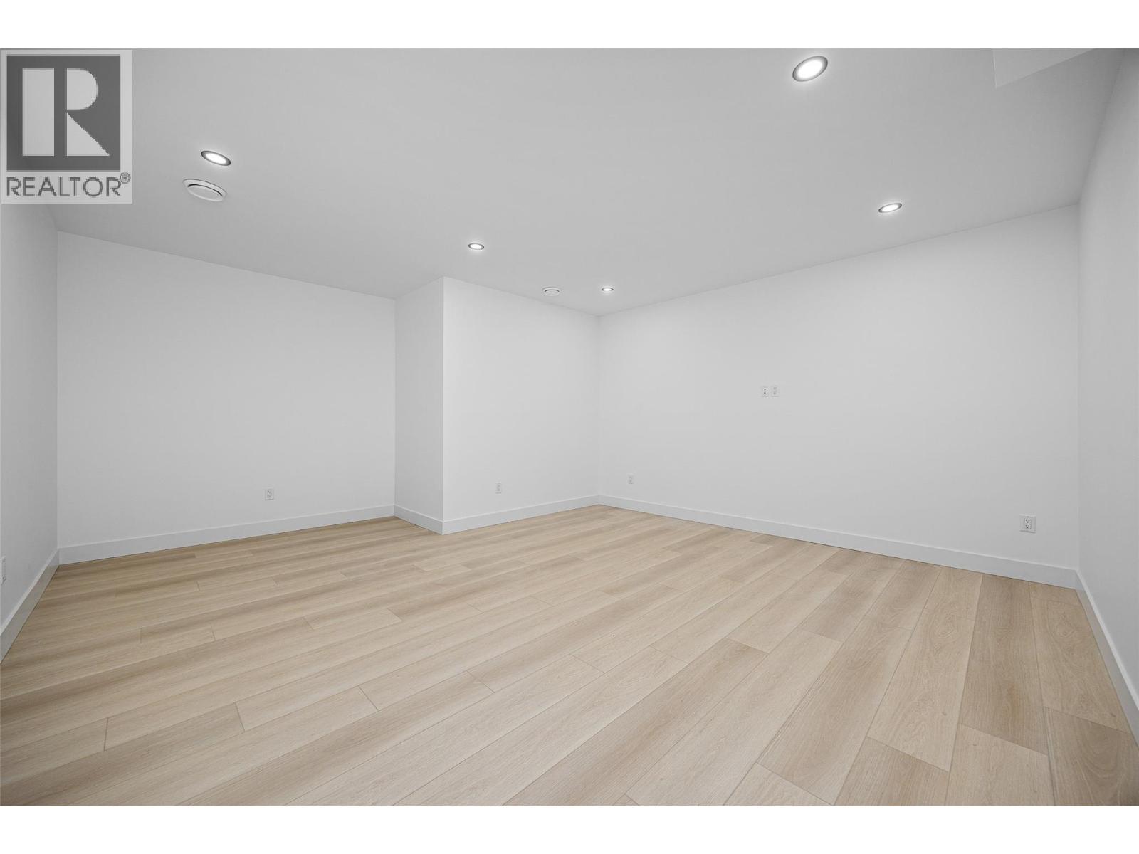 2163 Kentucky Crescent, Kelowna