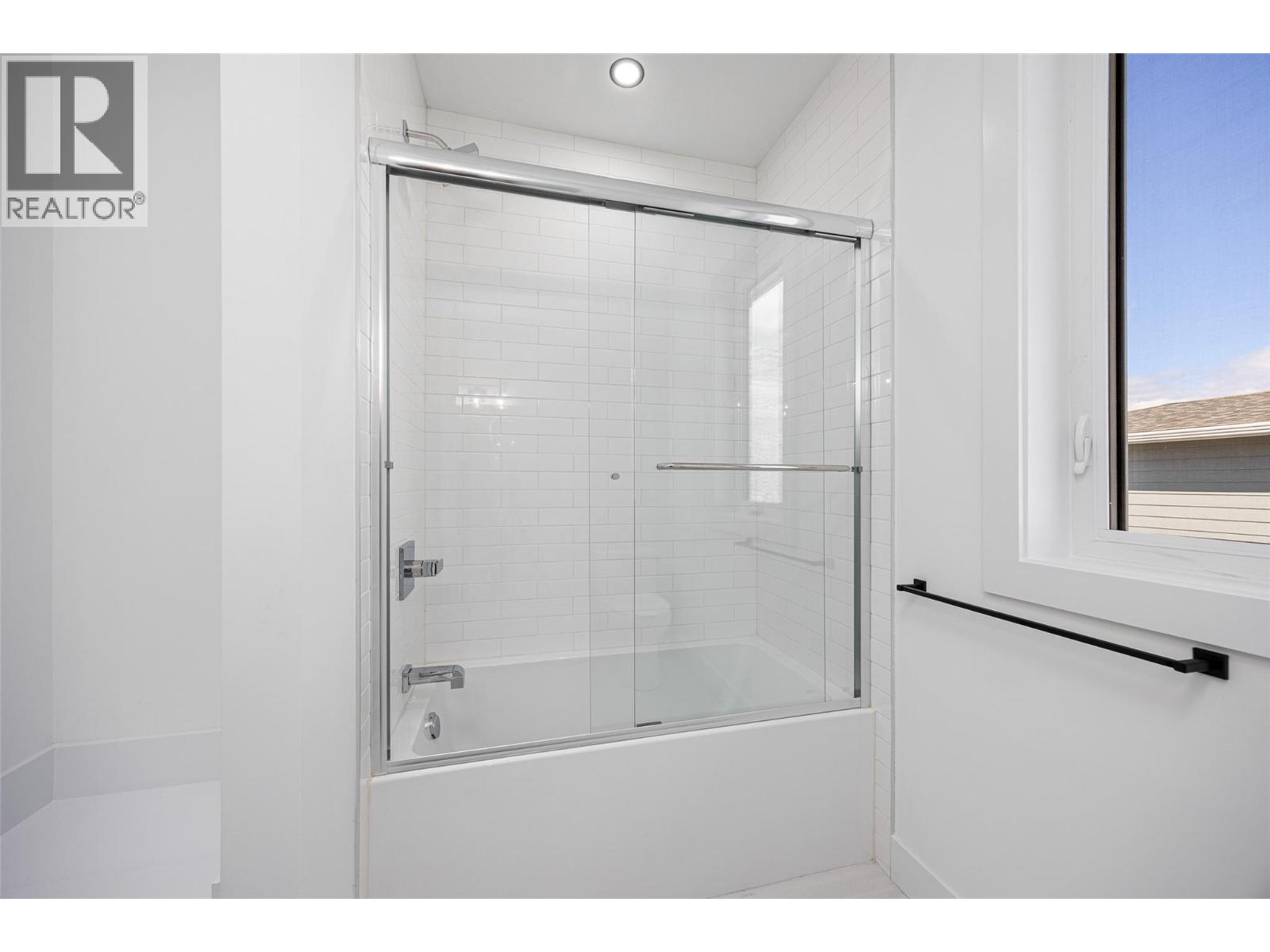 2163 Kentucky Crescent, Kelowna