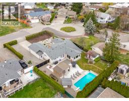  664 Berk Court, Kelowna