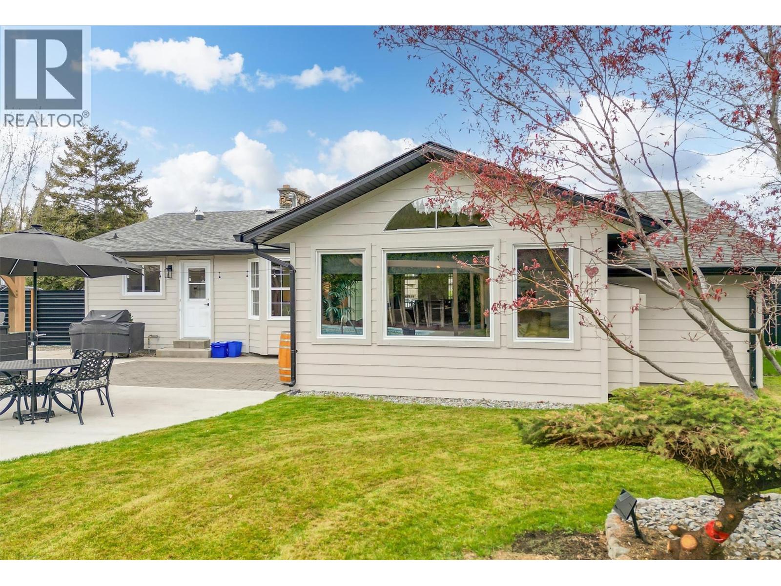 664 Berk Court, Kelowna