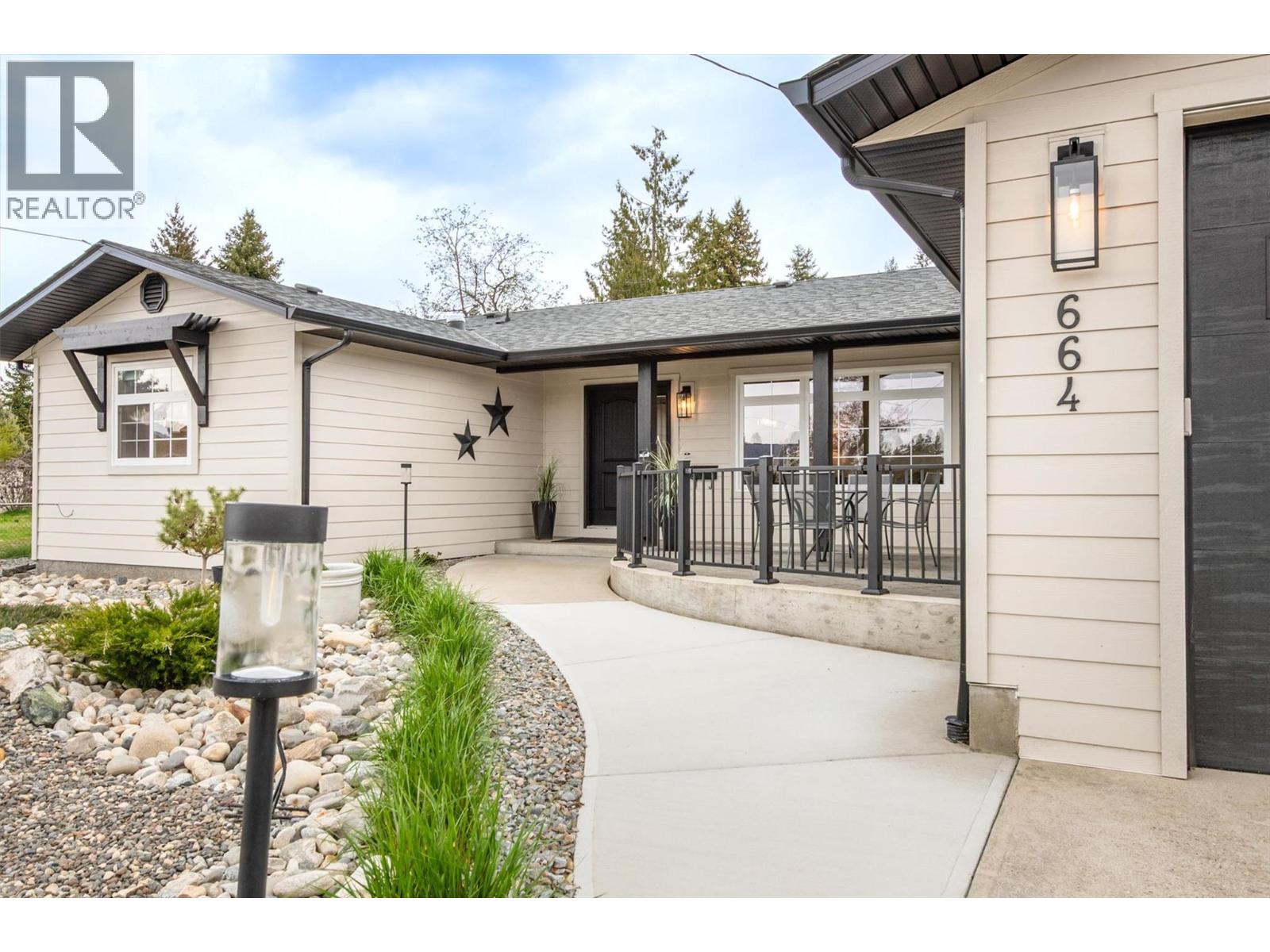 664 Berk Court, Kelowna