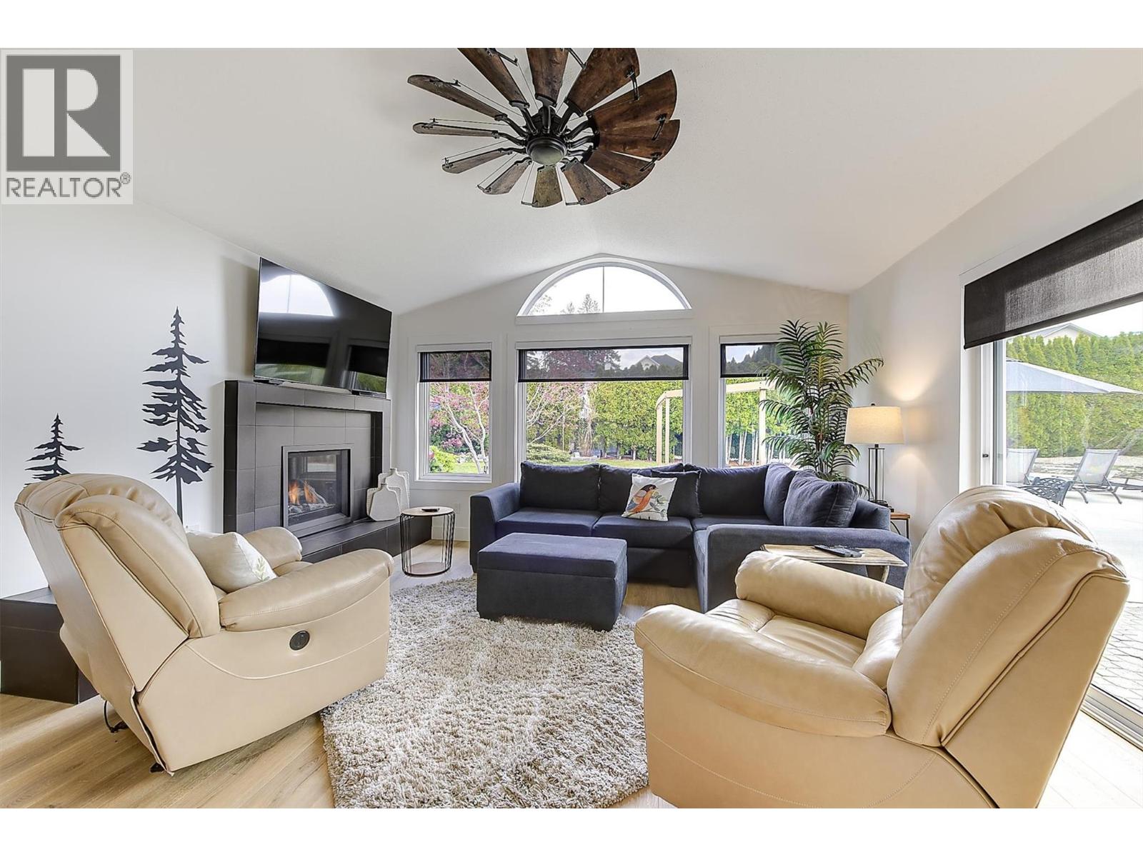 664 Berk Court, Kelowna