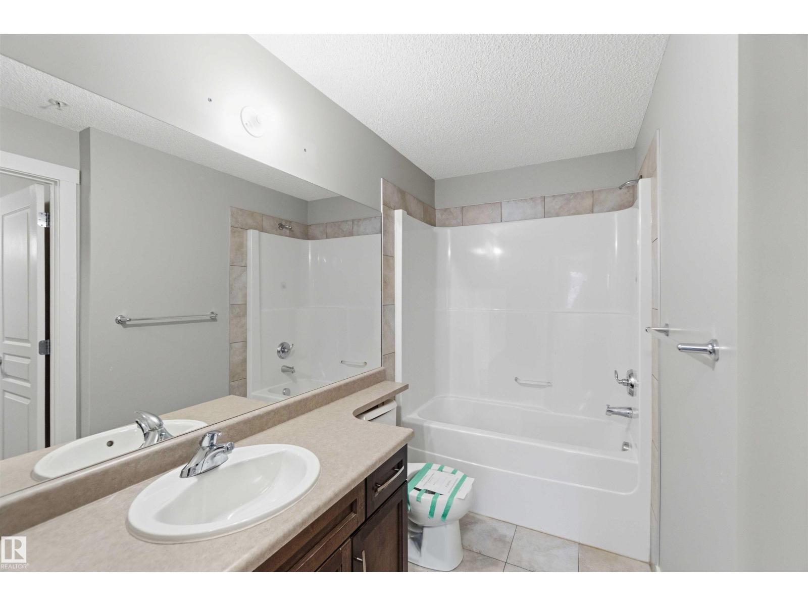 #114 2207 44 AV NW, Edmonton