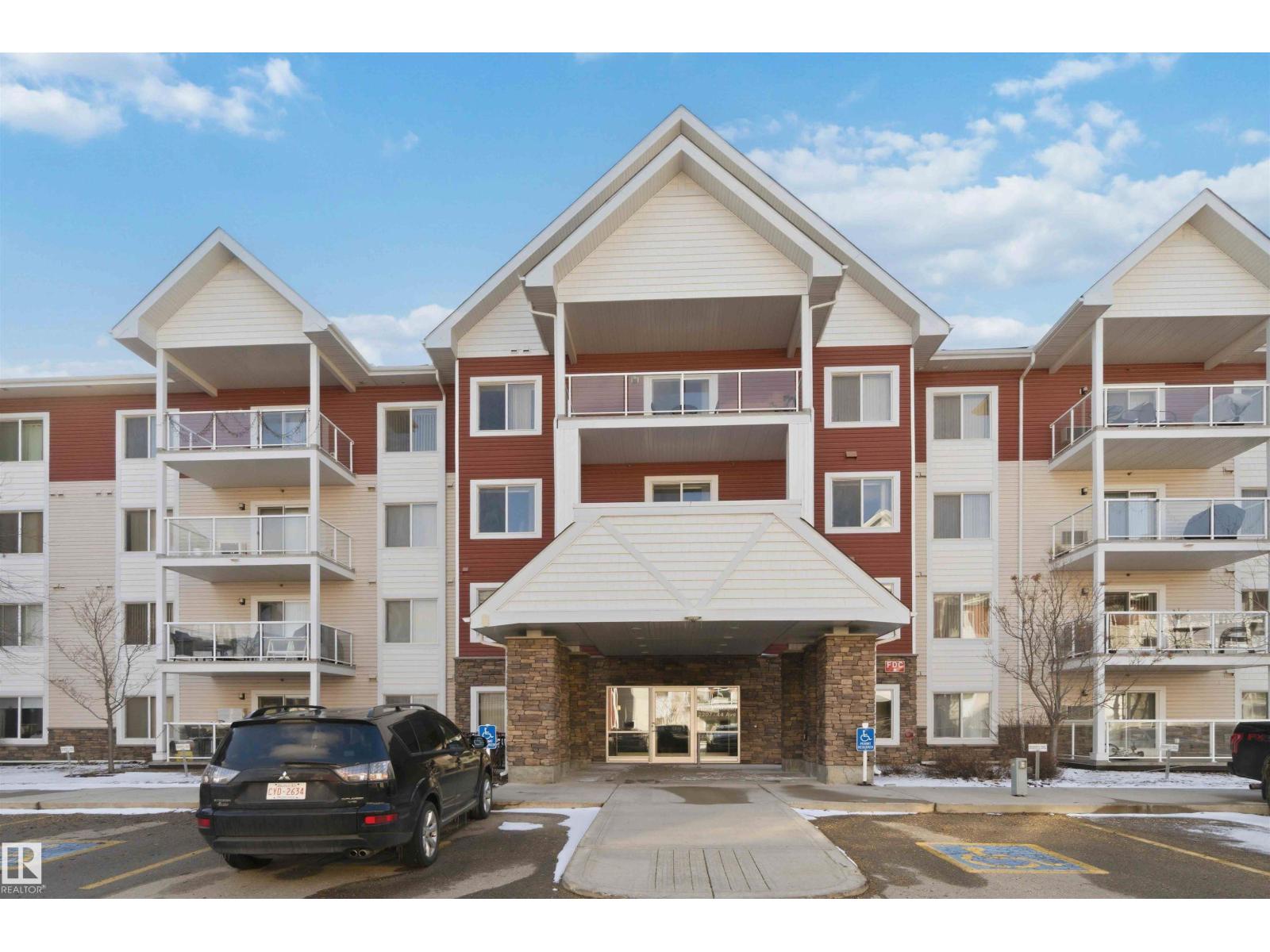 #114 2207 44 AV NW, Edmonton