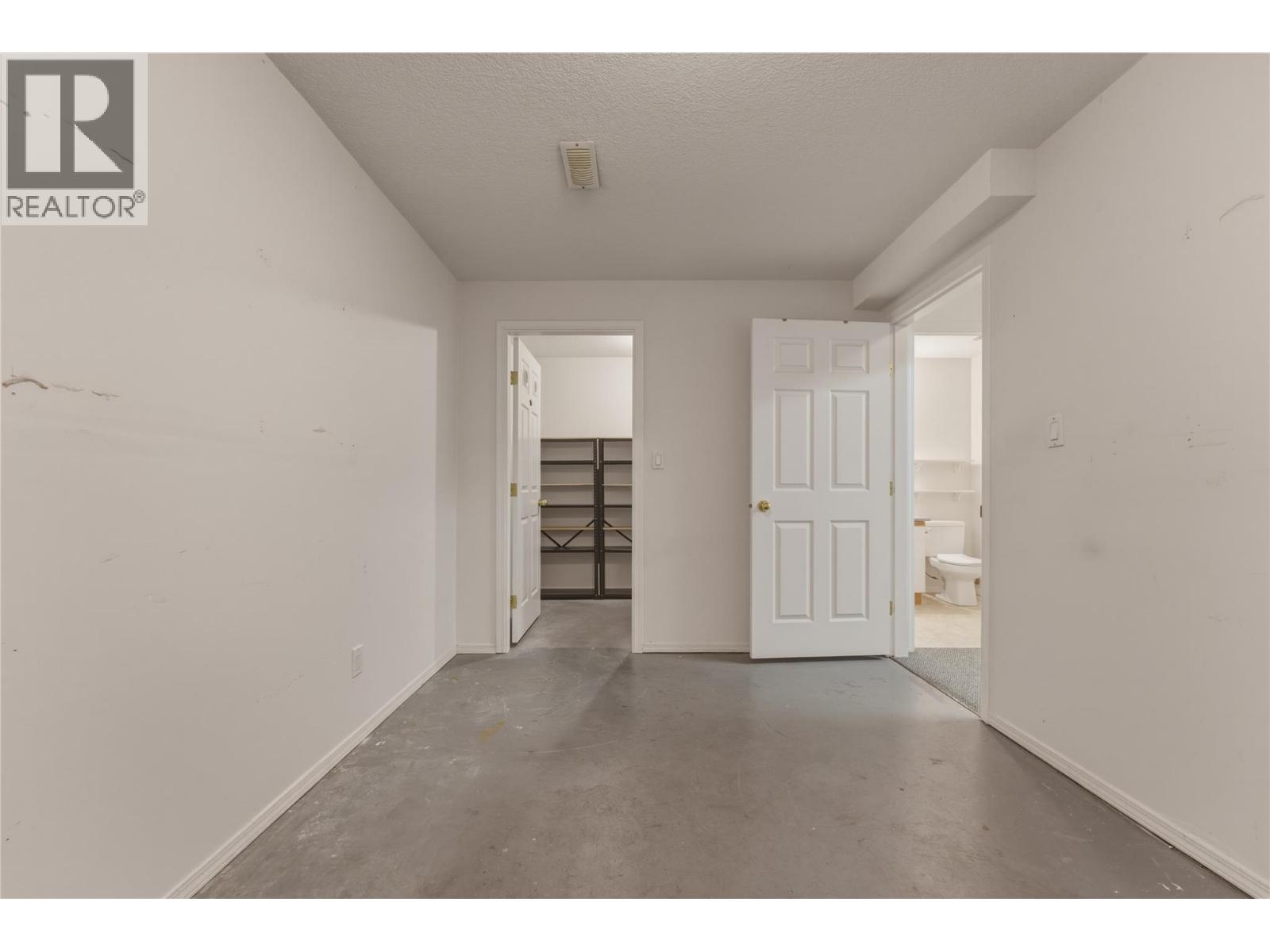 #15 2710 Allenby Way - 24