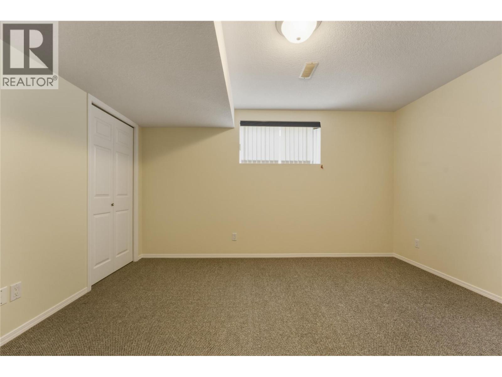 #15 2710 Allenby Way - 27