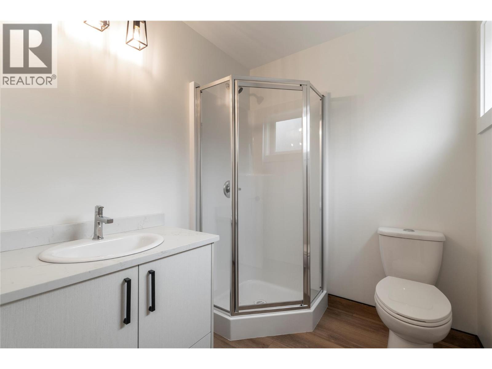 37 981 12 Street Southeast, Salmon Arm