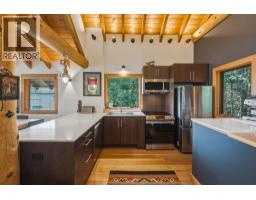 8396 Mountain View Drive, Whistler, BC V8E0G3 Photo 11