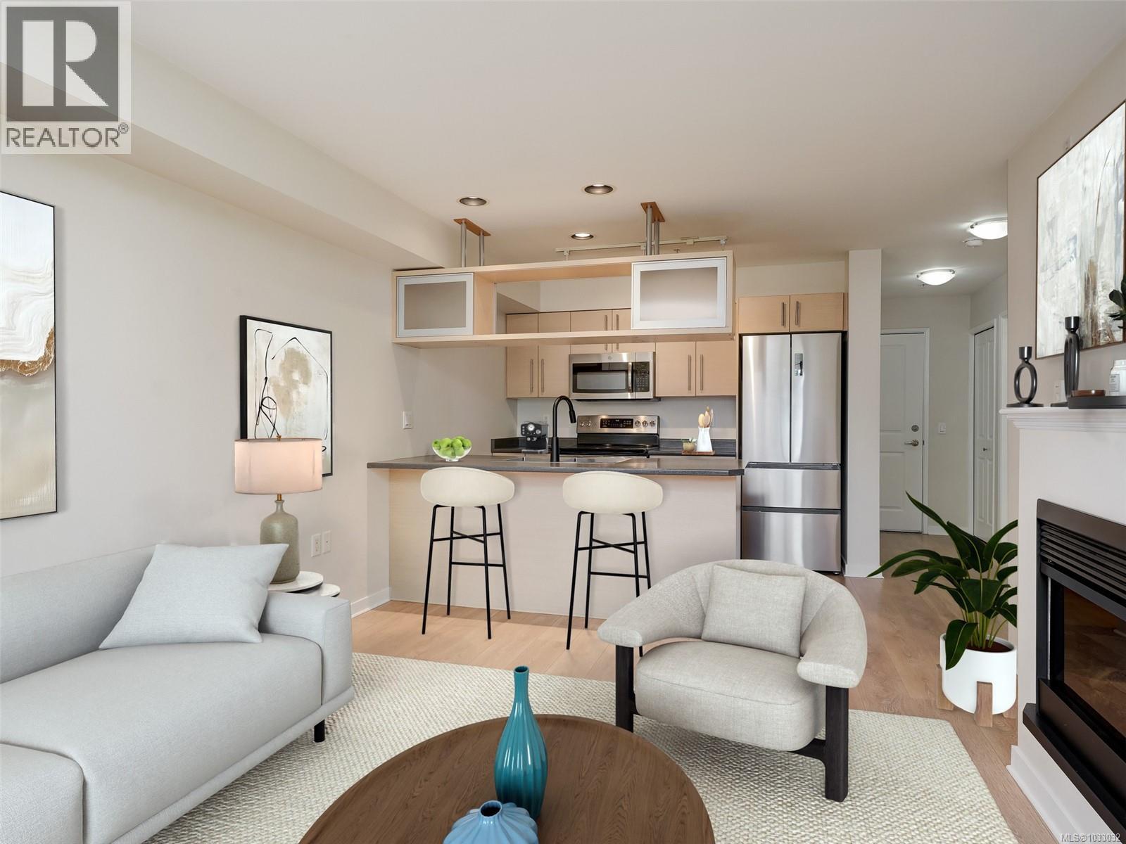 205 1618 North Dairy Road, Saanich