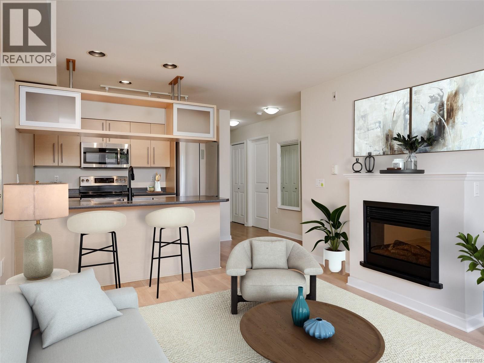 205 1618 North Dairy Road, Saanich