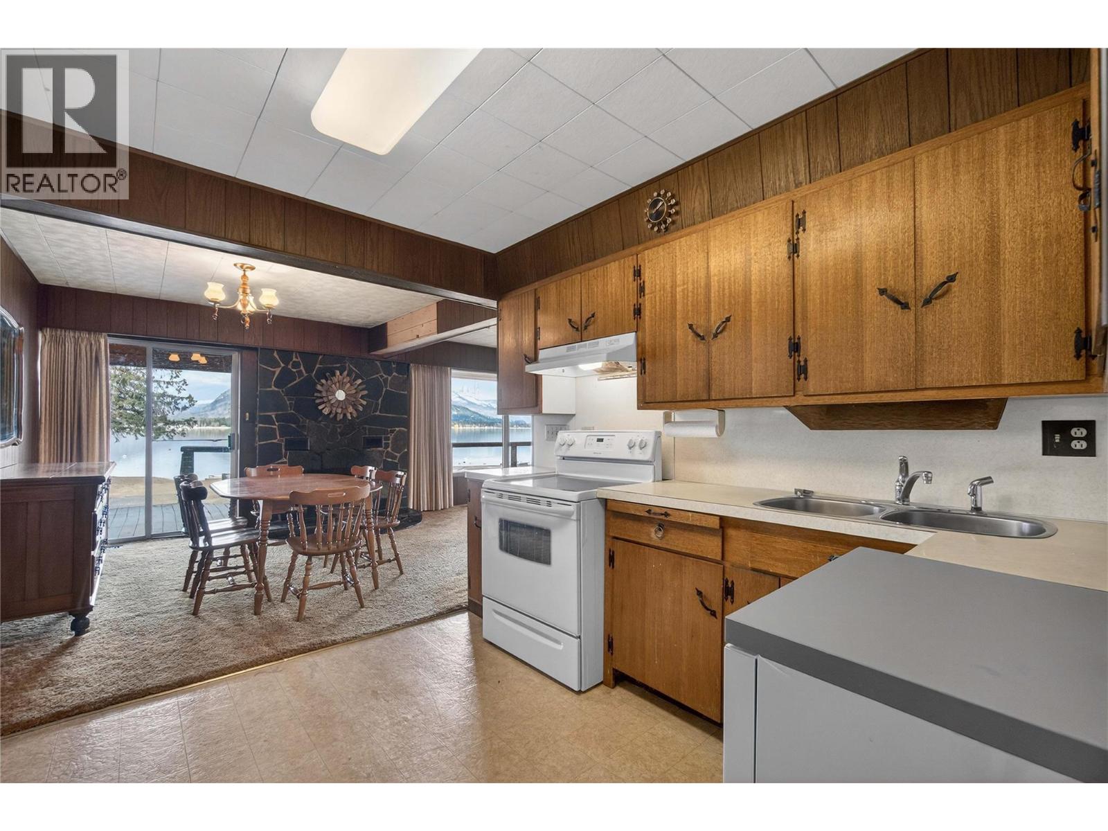  2862 Caen Road, Sorrento