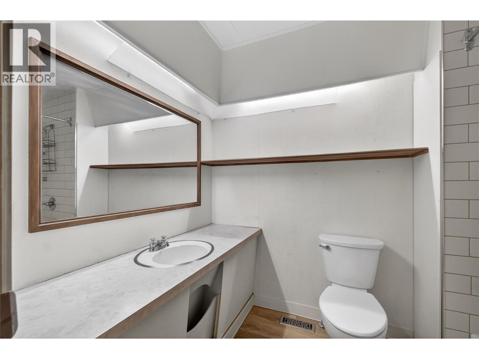  2862 Caen Road, Sorrento