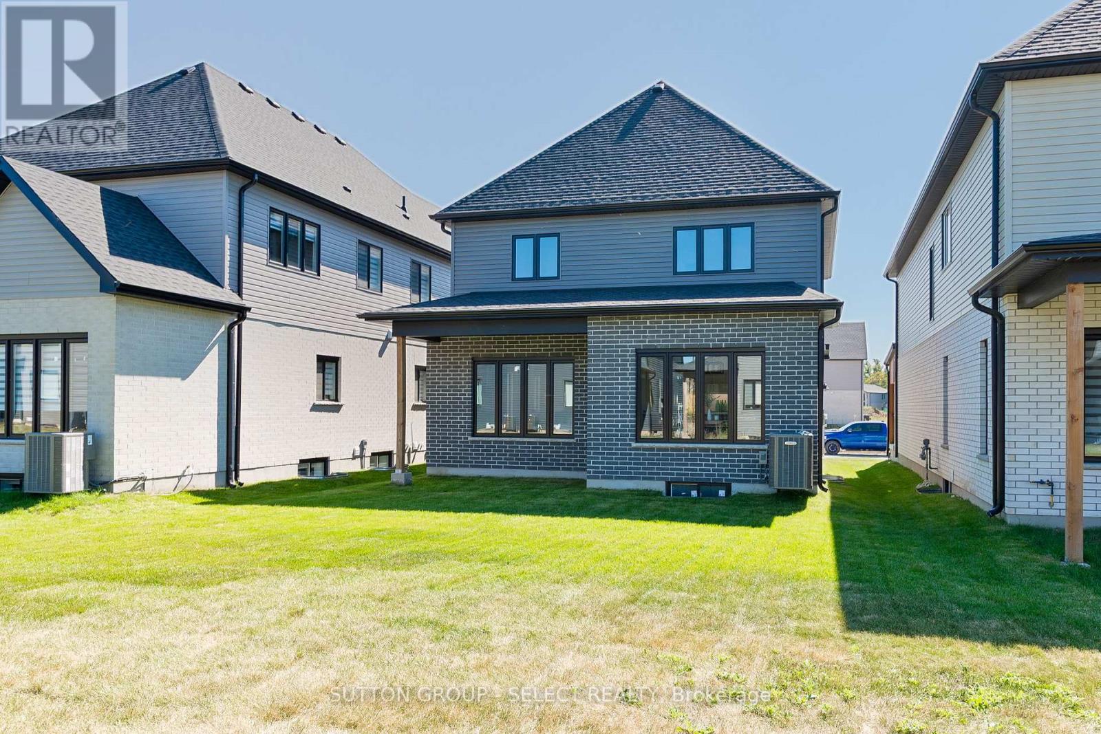 6366 HEATHWOODS AVENUE - 34