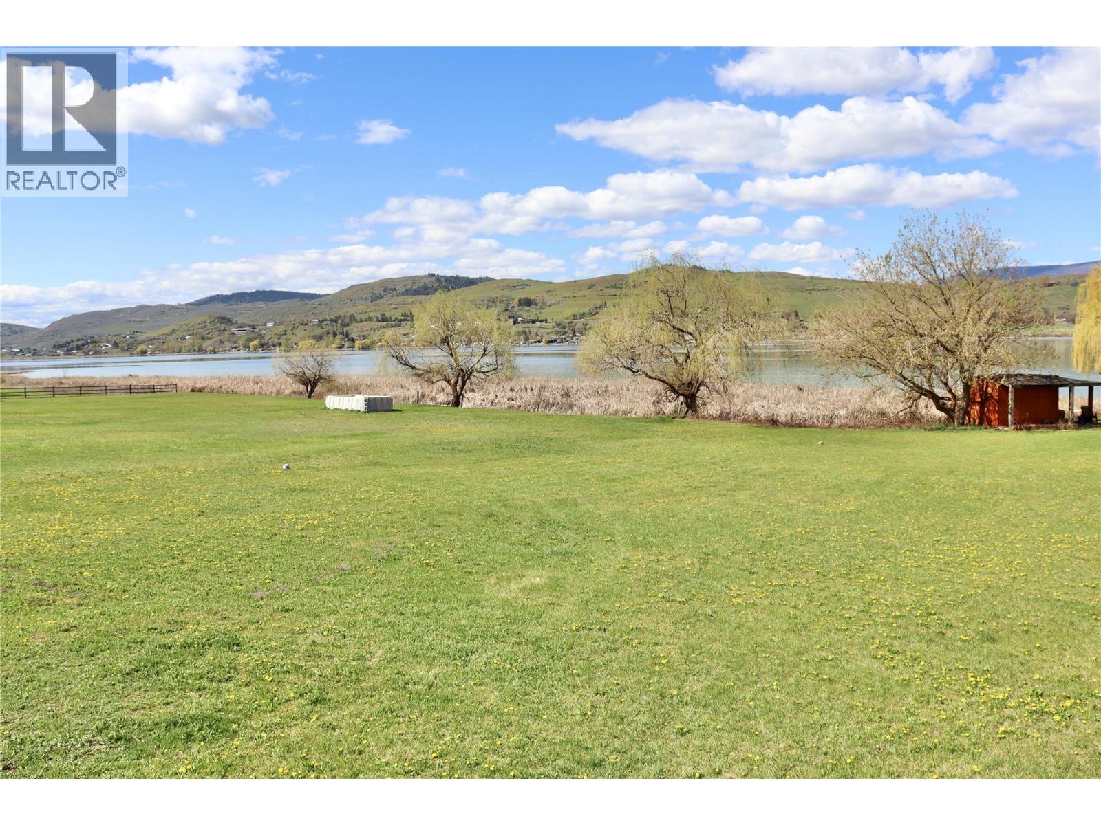 7792 Lochdale Road, Vernon