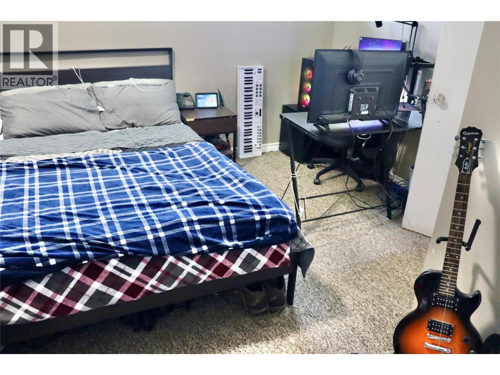 7792 Lochdale Road, Vernon