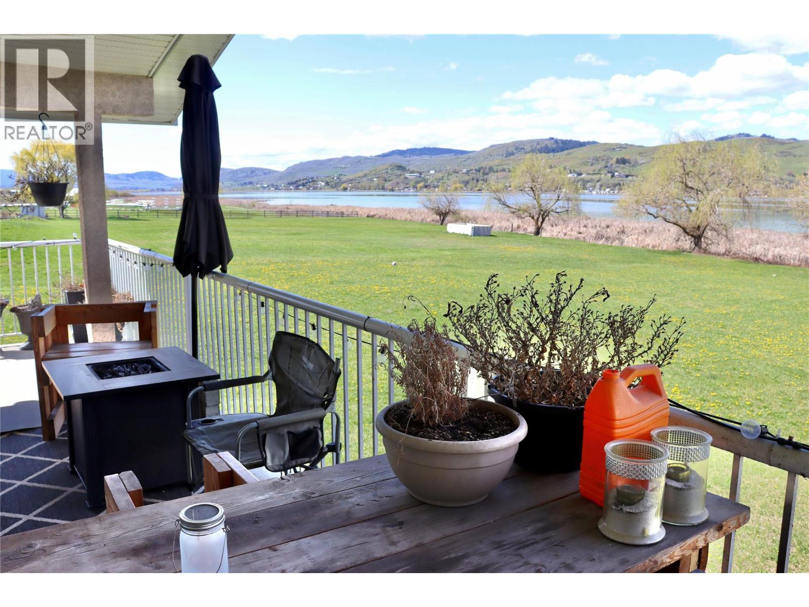 7792 Lochdale Road, Vernon