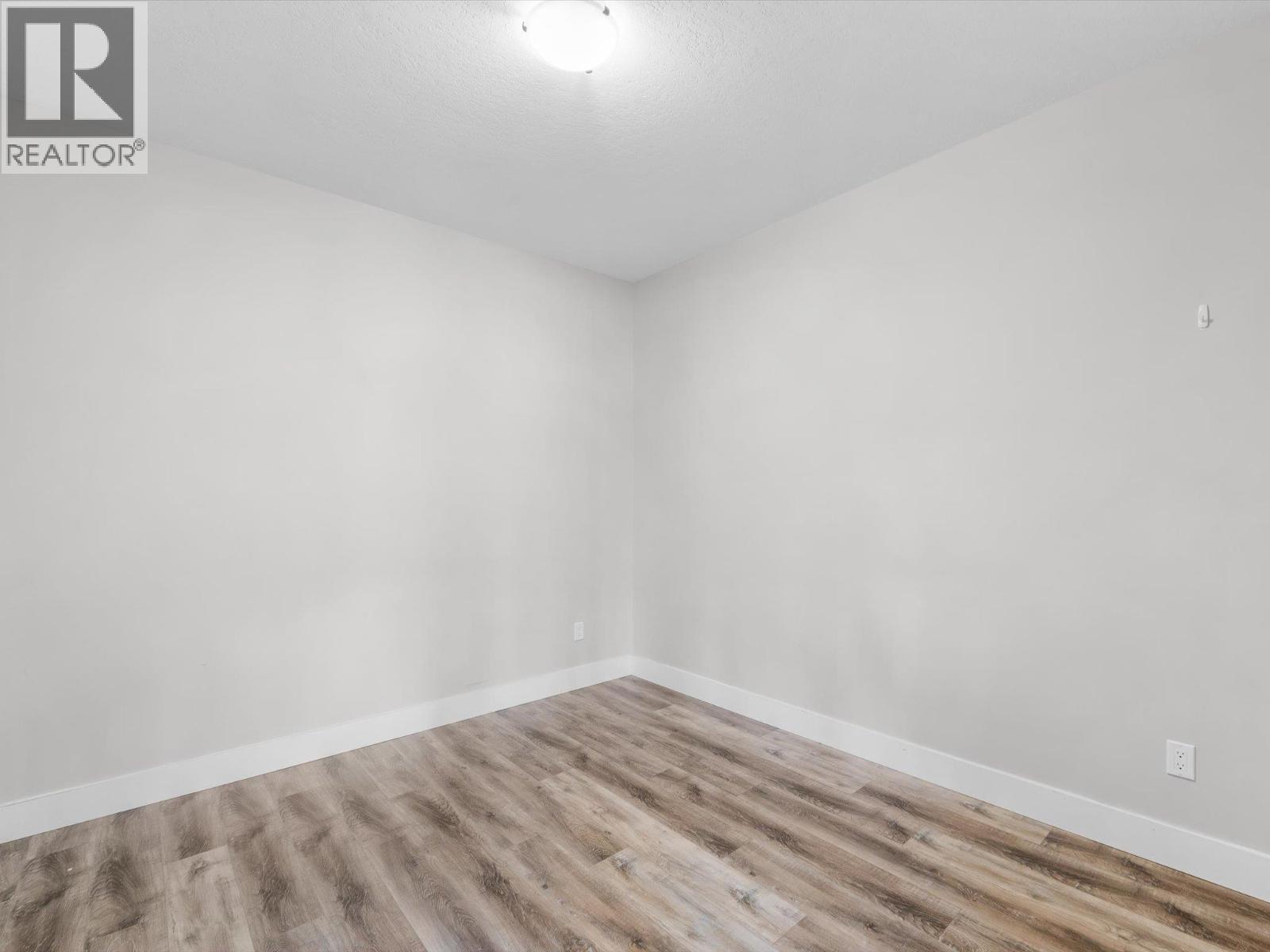 14405 Moberly Road, Lake Country