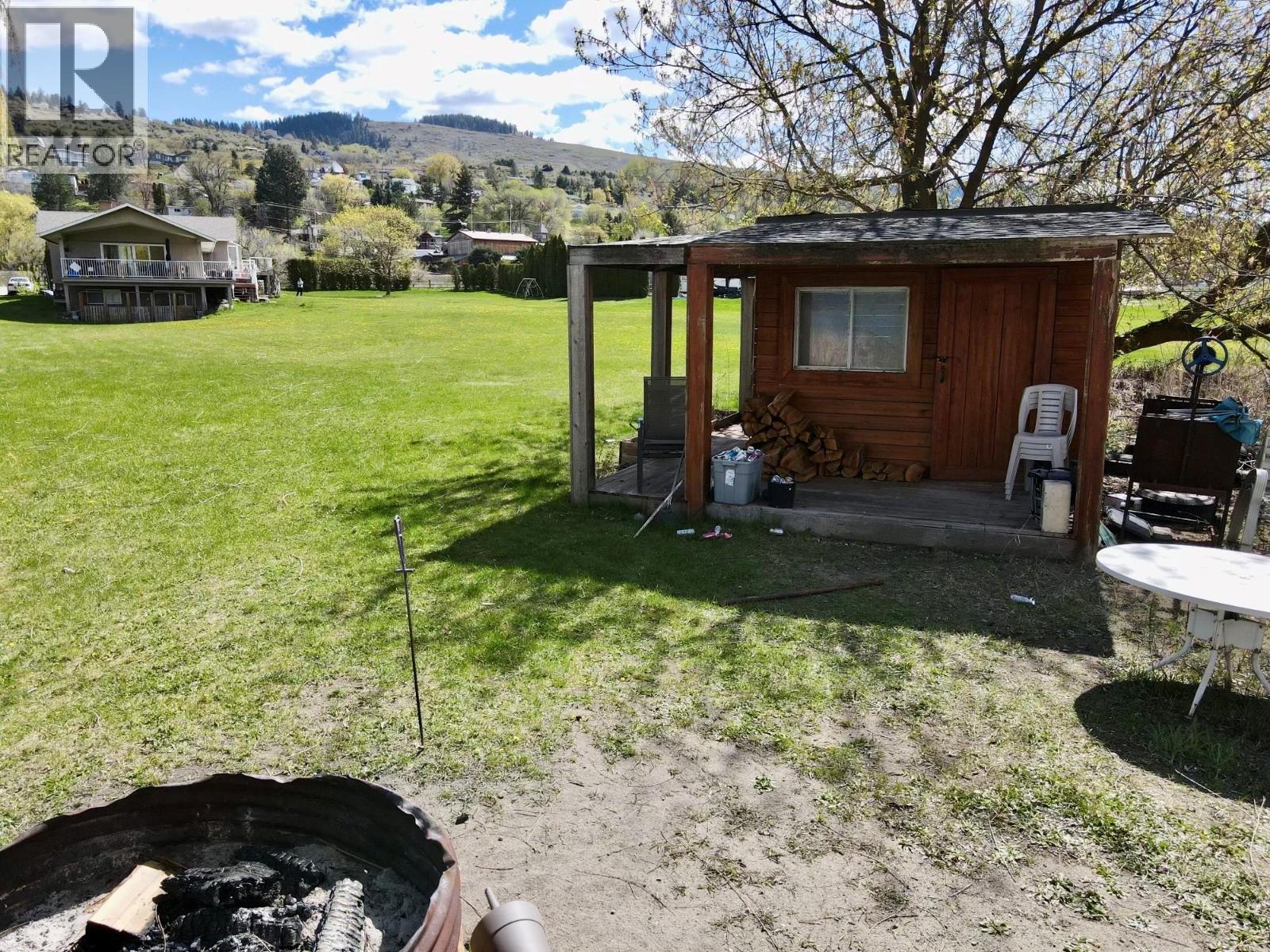 7792 Lochdale Road, Vernon