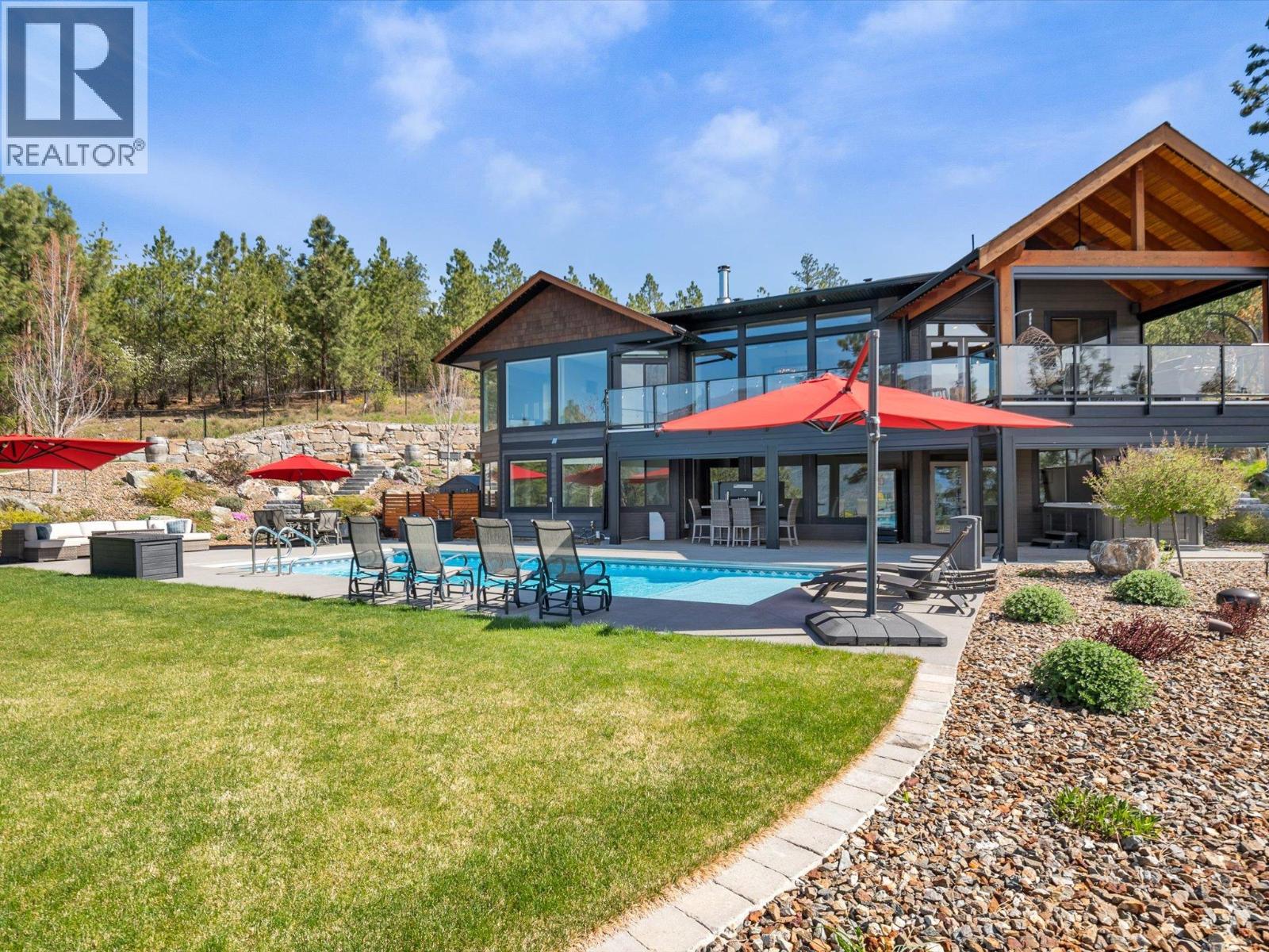 14405 Moberly Road, Lake Country