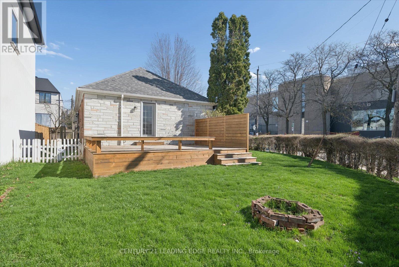 490 ARLINGTON AVENUE — photo 39