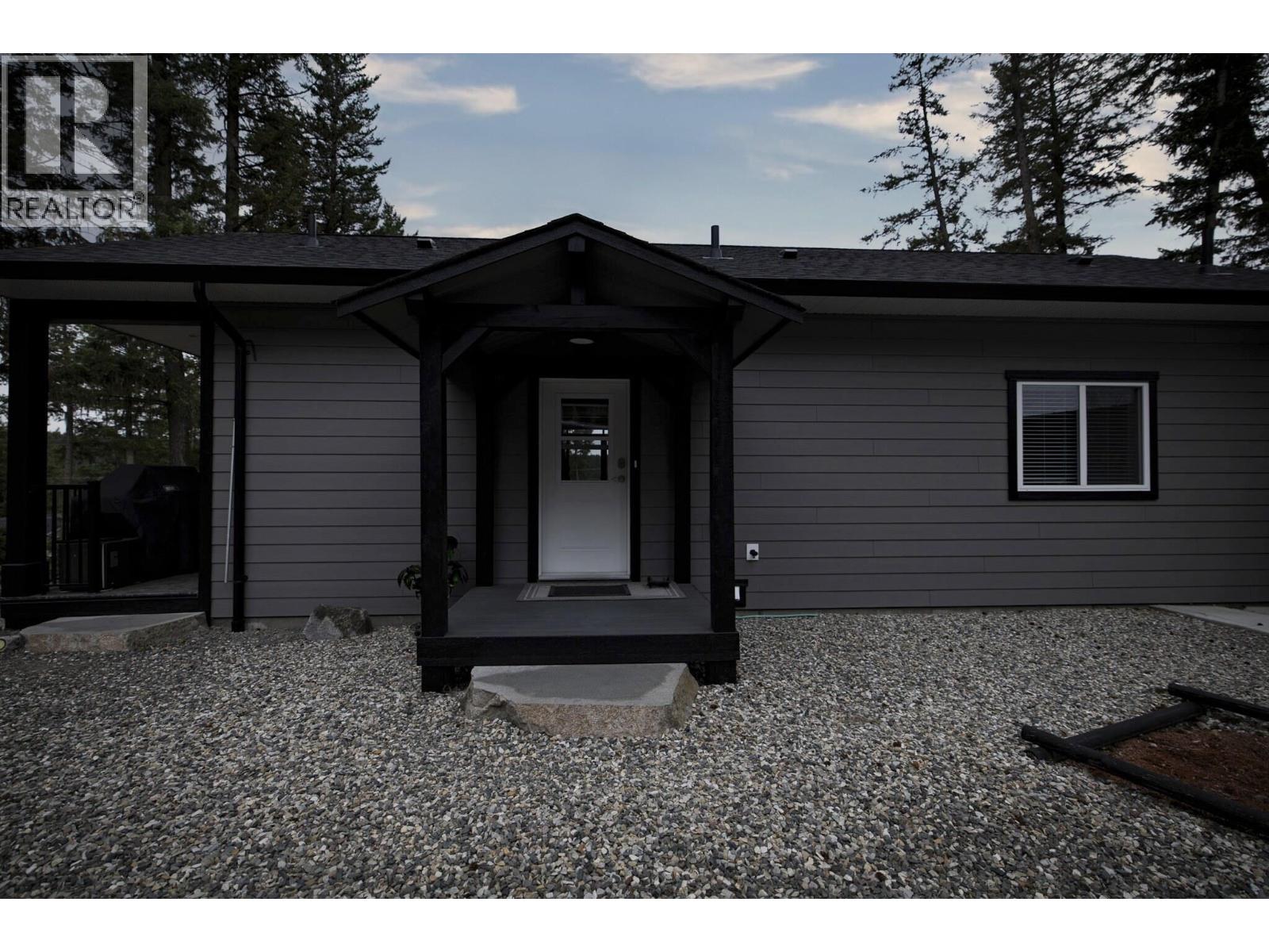 3779 EMERALD CRESCENT - 20