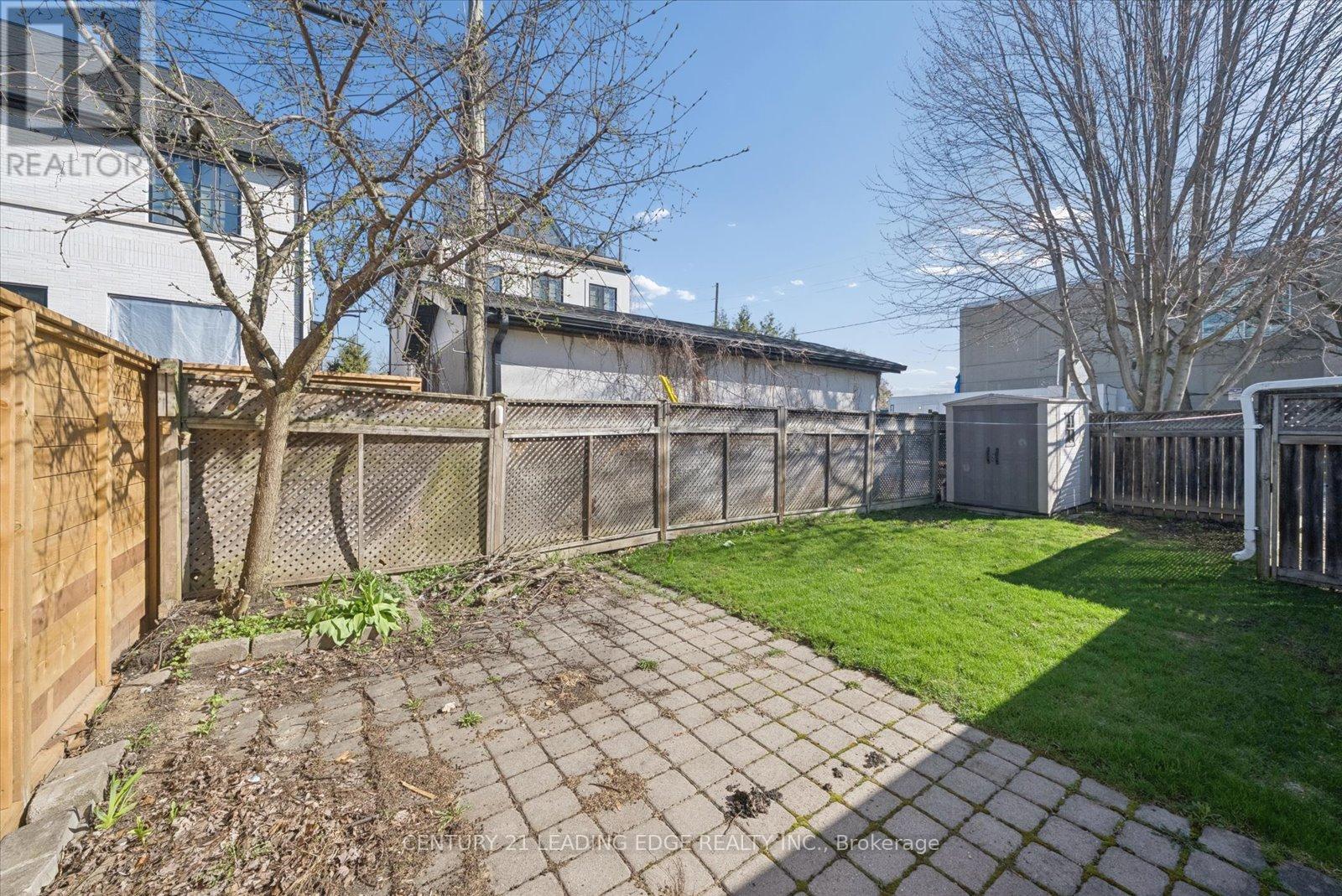 490 ARLINGTON AVENUE — photo 36