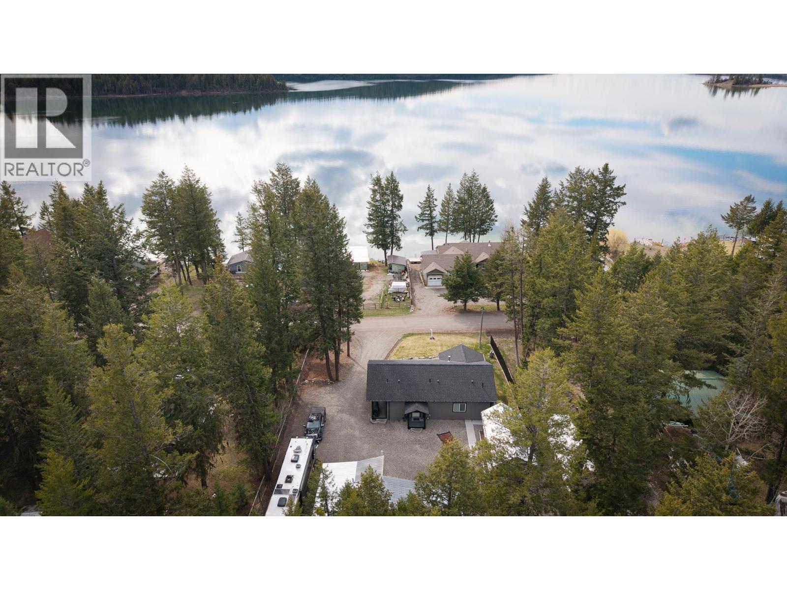 3779 EMERALD CRESCENT - 25