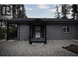 3779 Emerald Crescent, Lac La Hache, BC V0K1T1 Photo 23