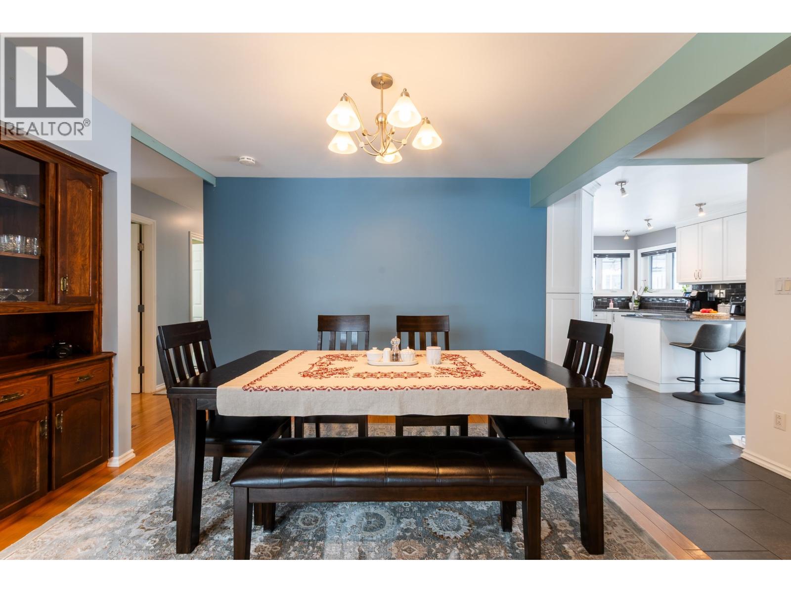 Photo 11 of 41 — 4549 DELTA PLACE · Prince George, BC