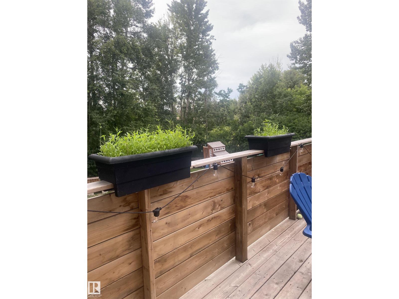 633 LAKESIDE PT, Rural Parkland County