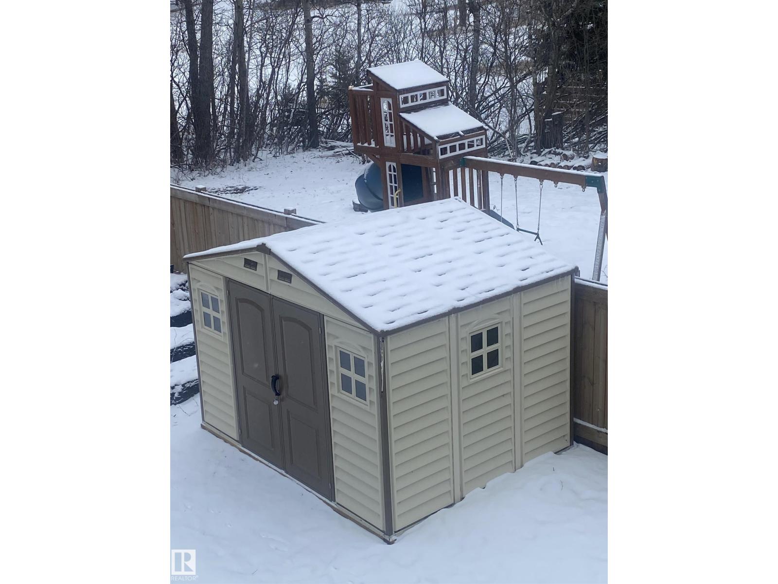 633 LAKESIDE PT, Rural Parkland County