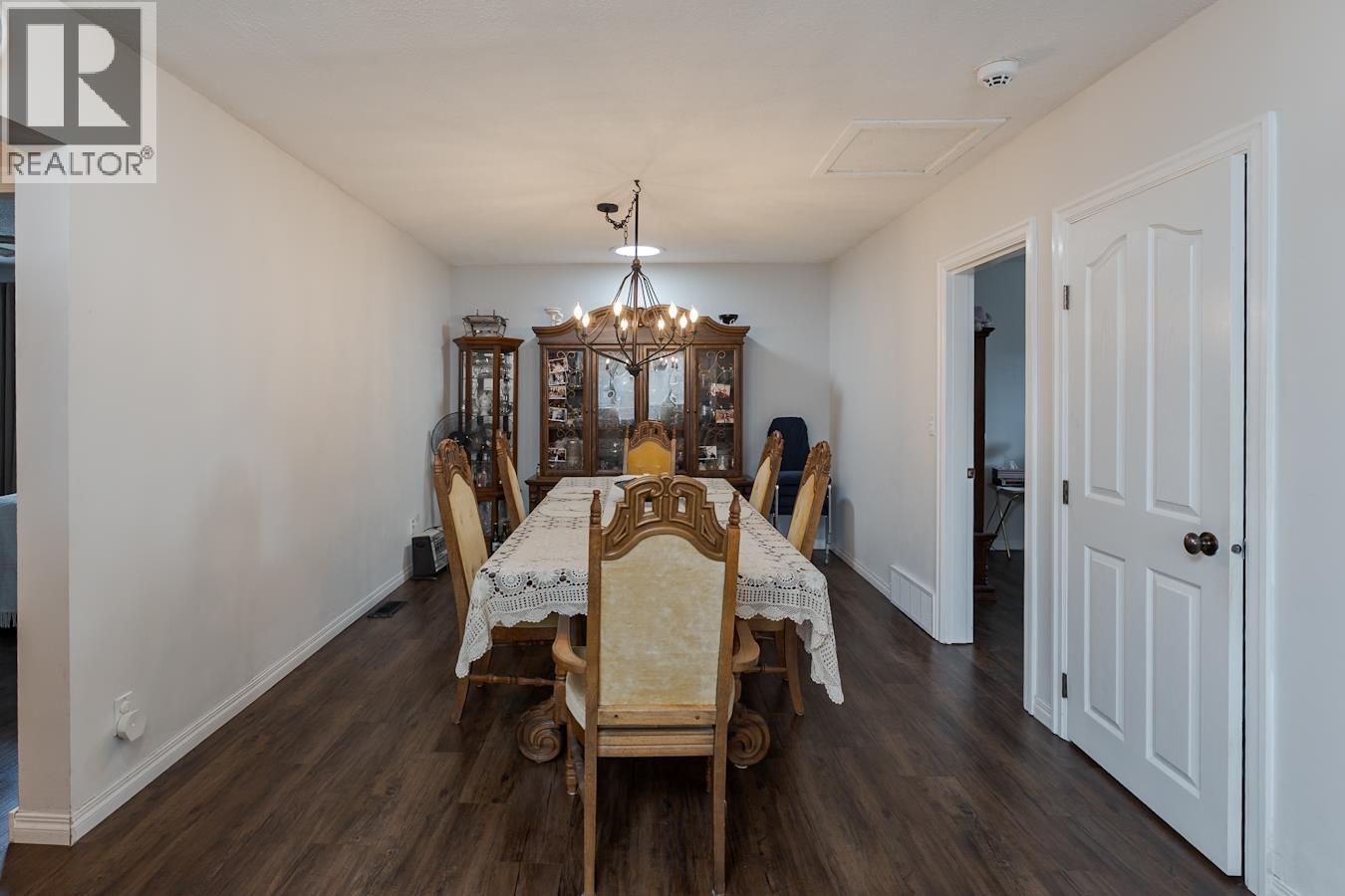 Photo 9 of 40 — 1745 NORWOOD STREET · Prince George, BC