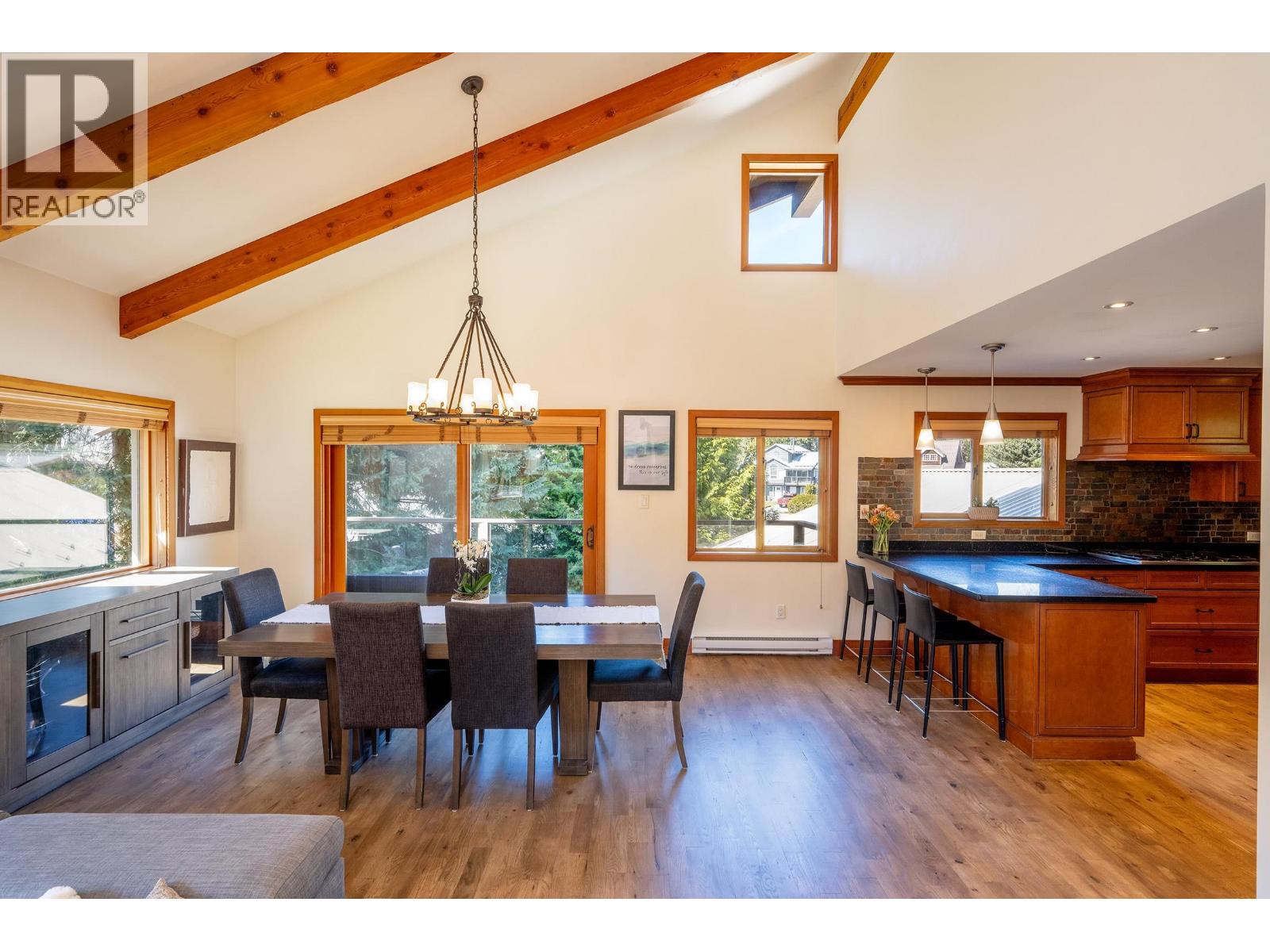 6444 TOAD HOLLOW, Whistler