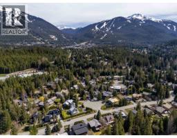 6444 Toad Hollow, Whistler, BC V8E0C5 Photo 32