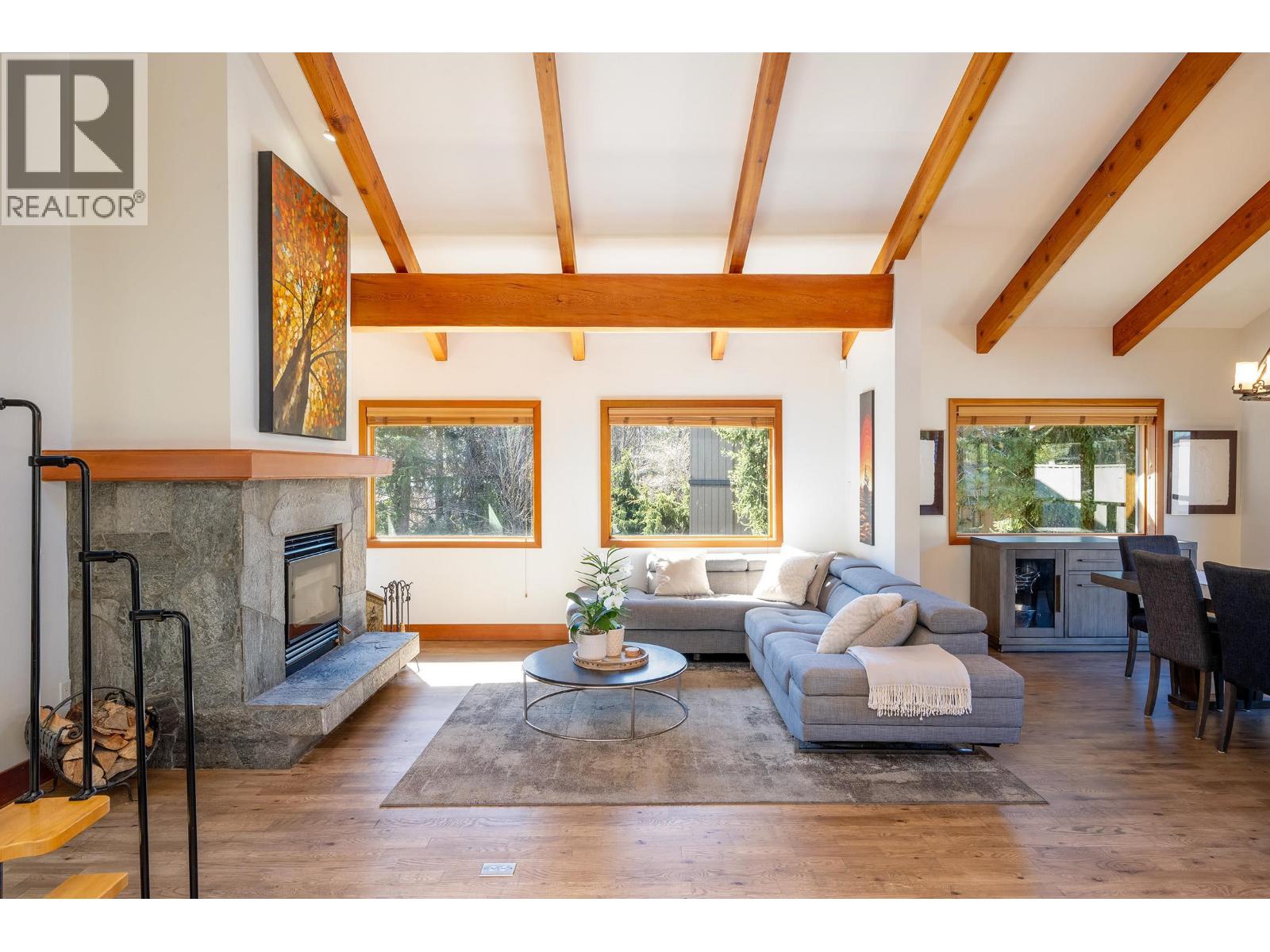 6444 TOAD HOLLOW, Whistler