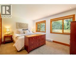 6444 Toad Hollow, Whistler, BC V8E0C5 Photo 15