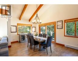 6444 Toad Hollow, Whistler, BC V8E0C5 Photo 10