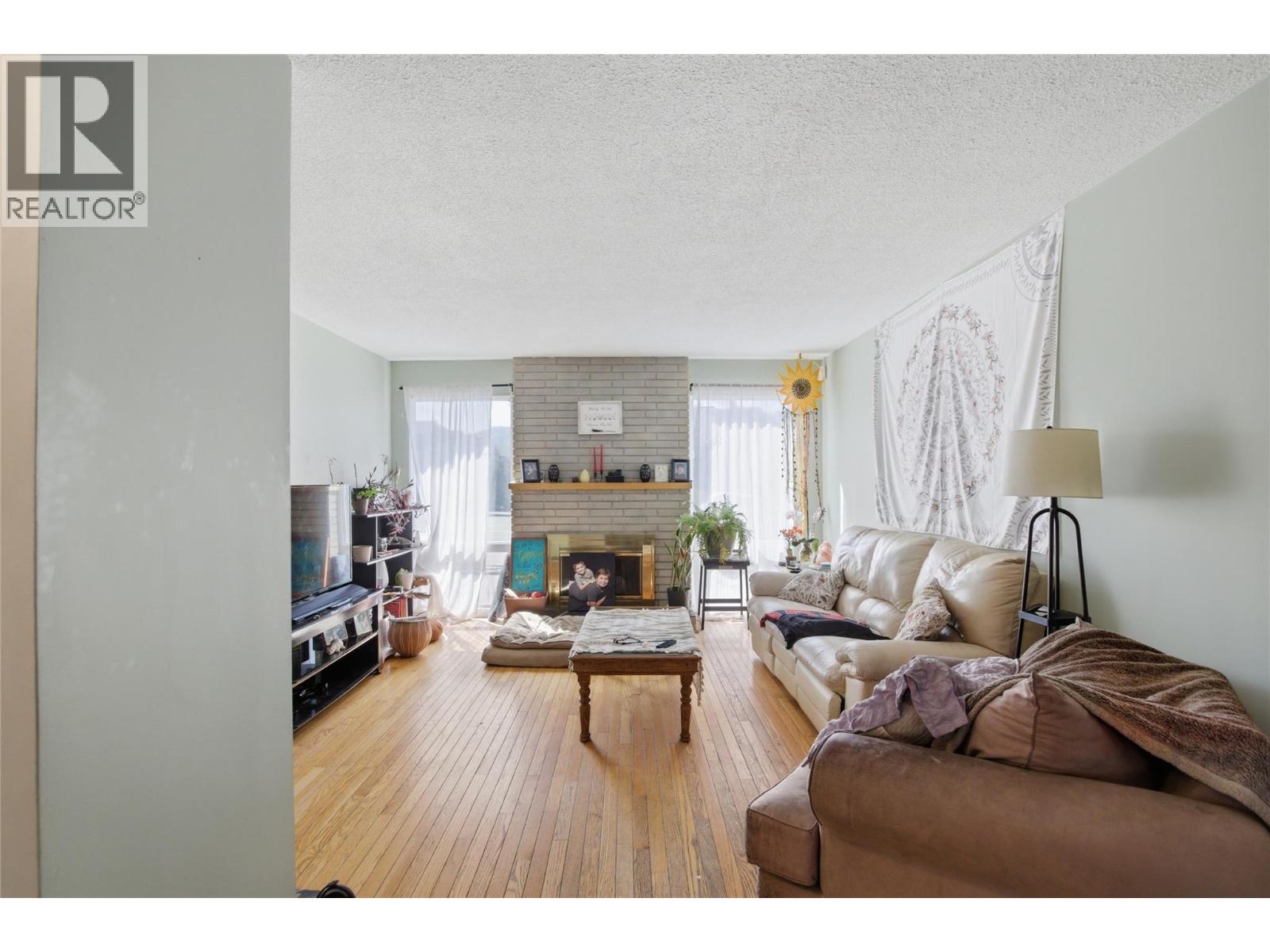 1938 PARKCREST Avenue - 6