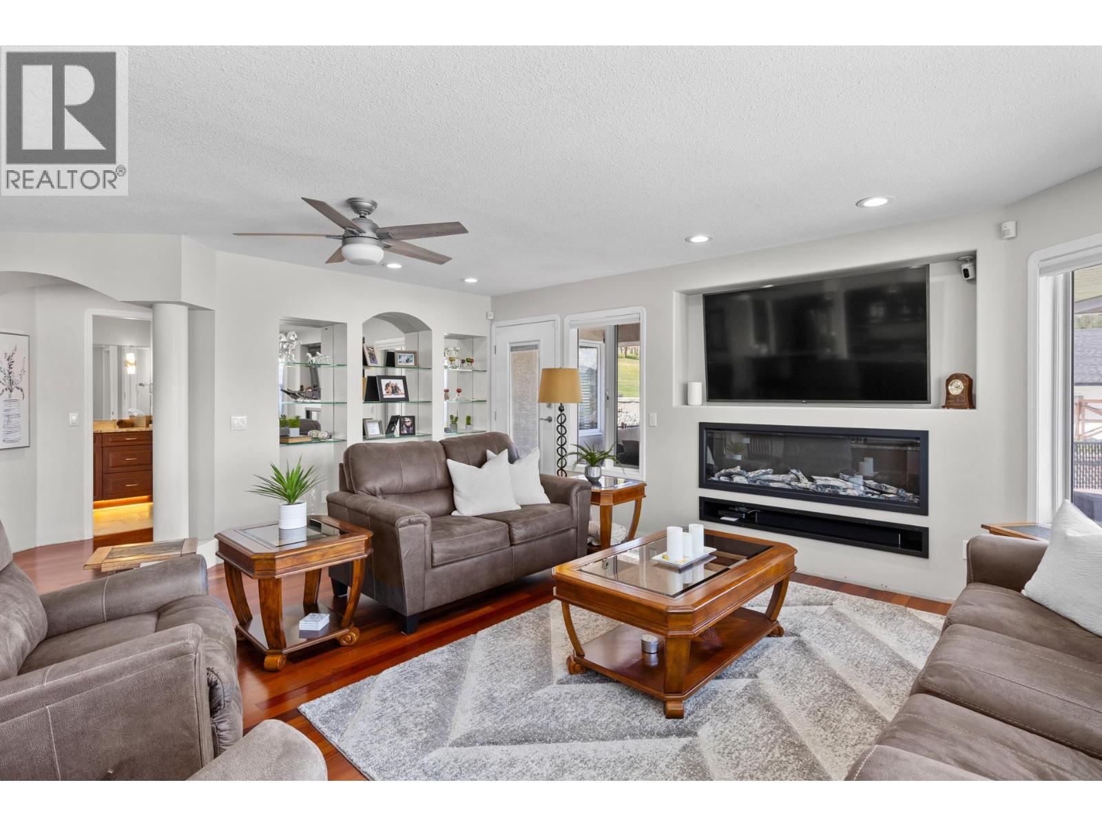 6130 Lipsett Avenue, Peachland