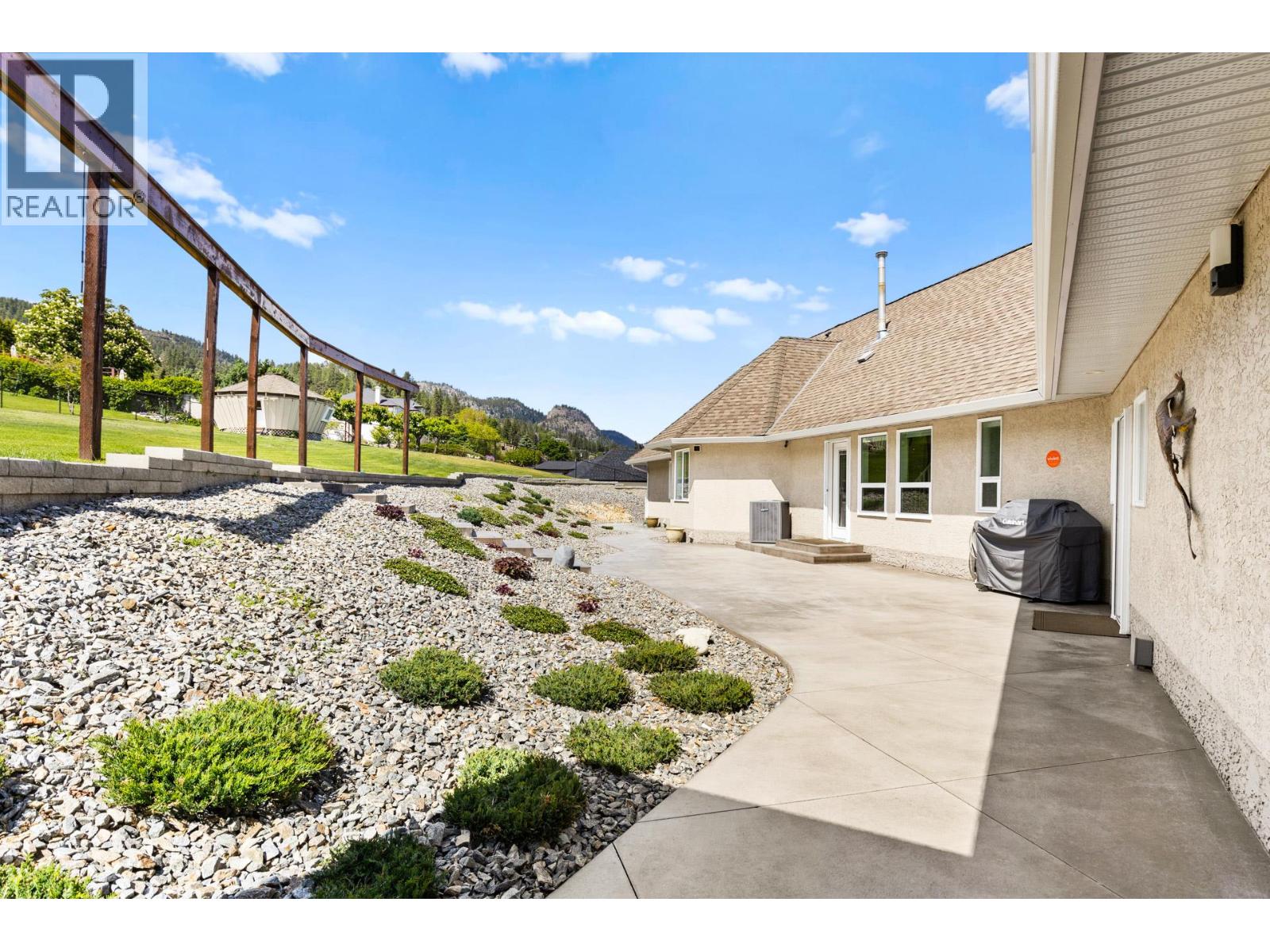 6130 Lipsett Avenue, Peachland