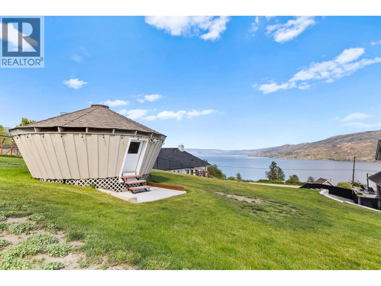 6130 Lipsett Avenue, Peachland