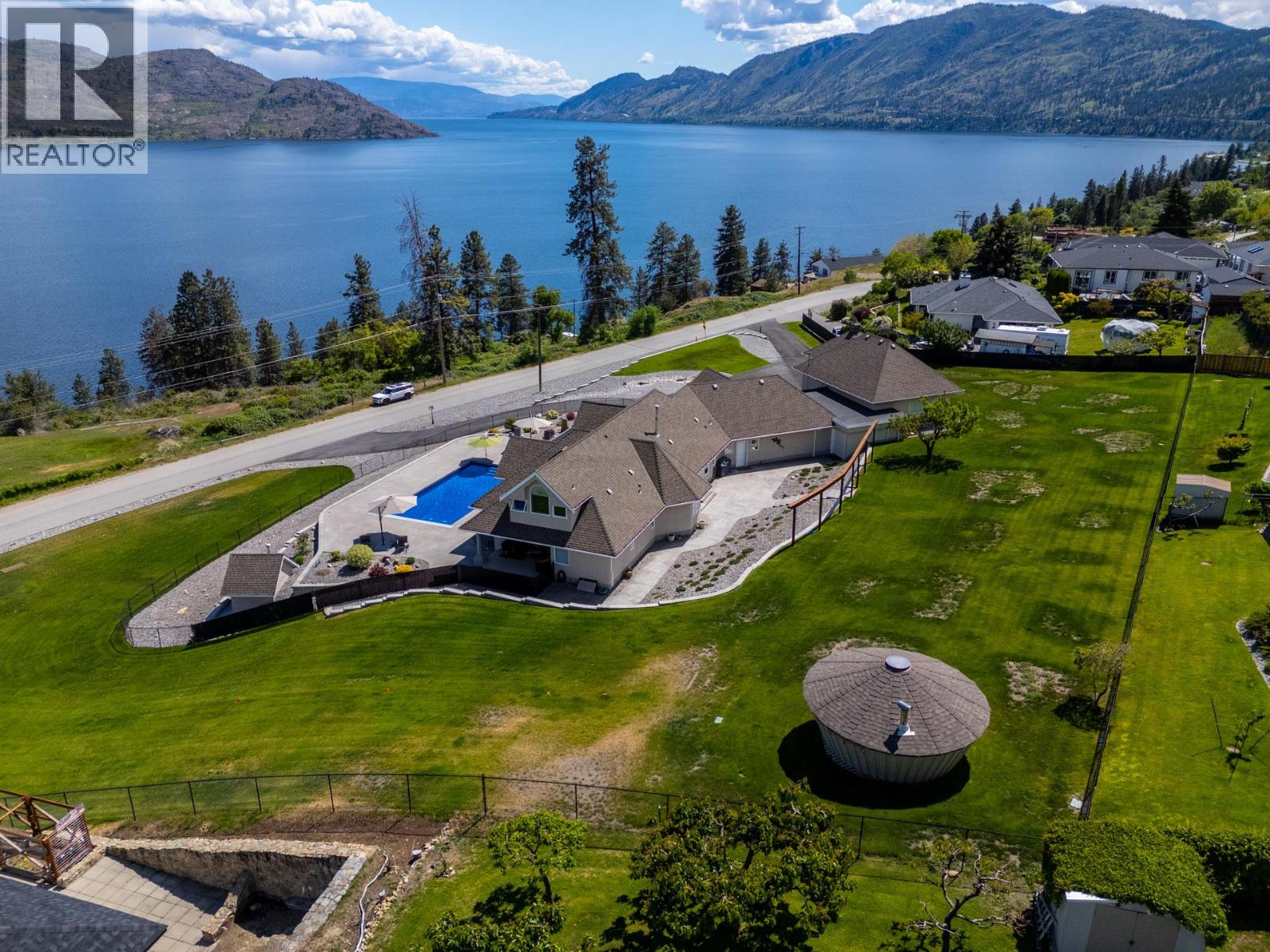 6130 Lipsett Avenue, Peachland