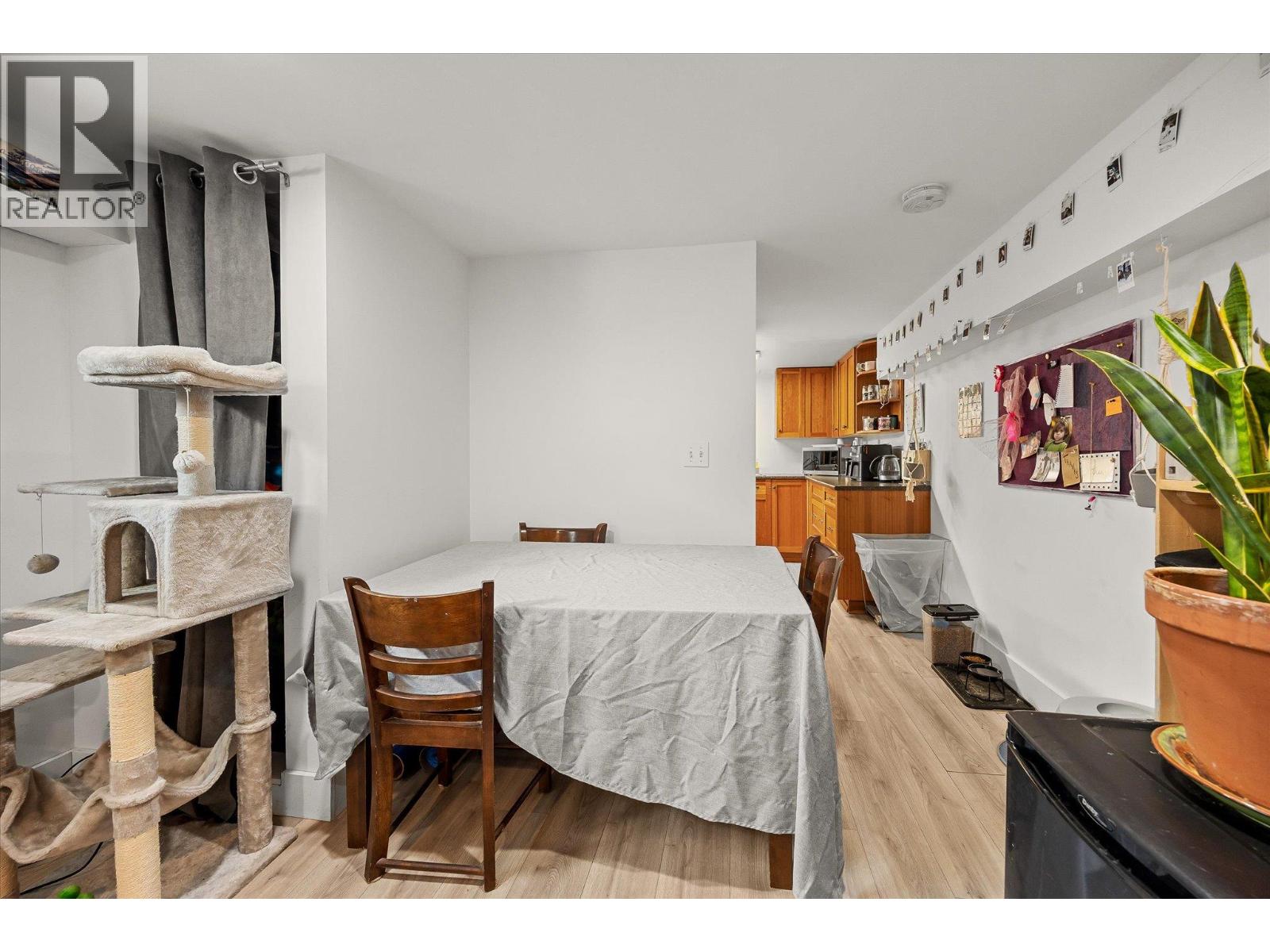 1614 Bernard Avenue, Kelowna