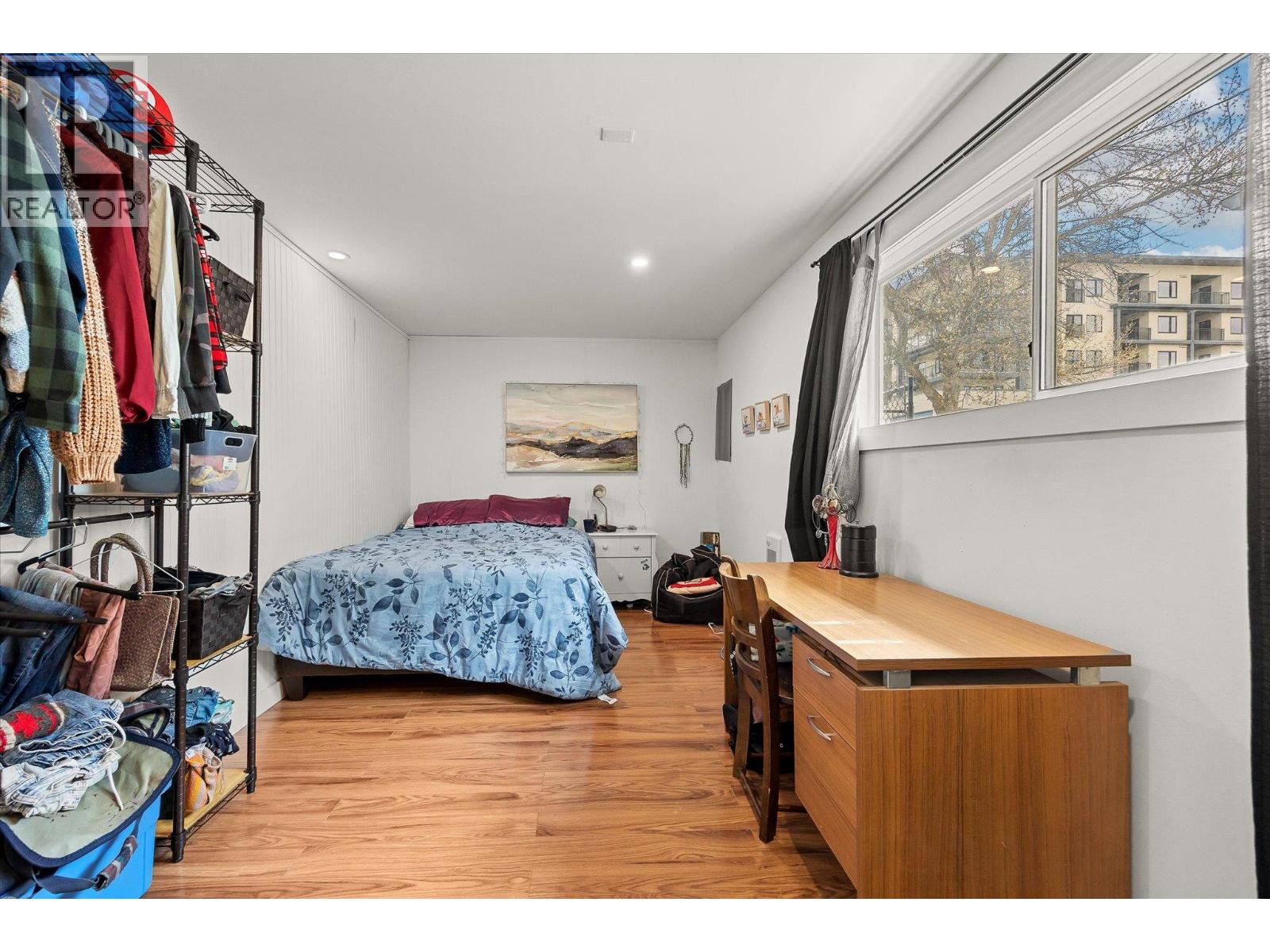 1614 Bernard Avenue, Kelowna