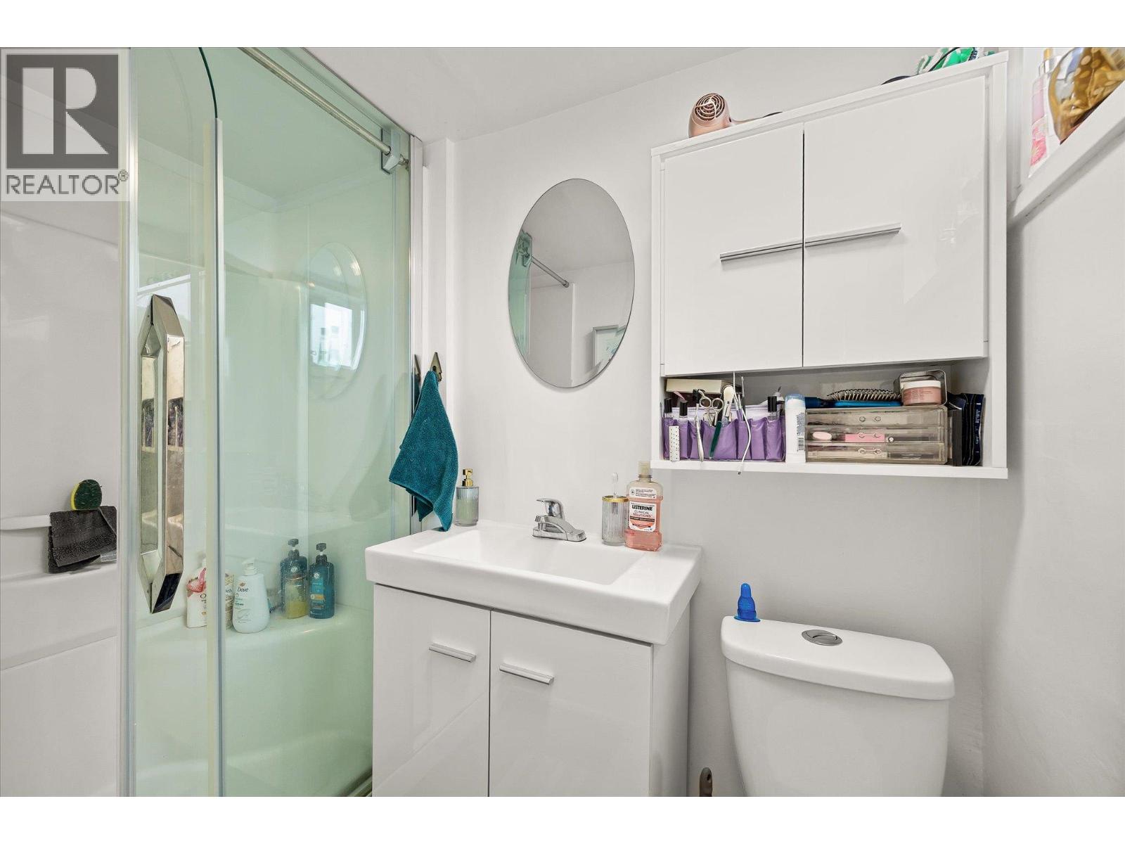 1614 Bernard Avenue, Kelowna