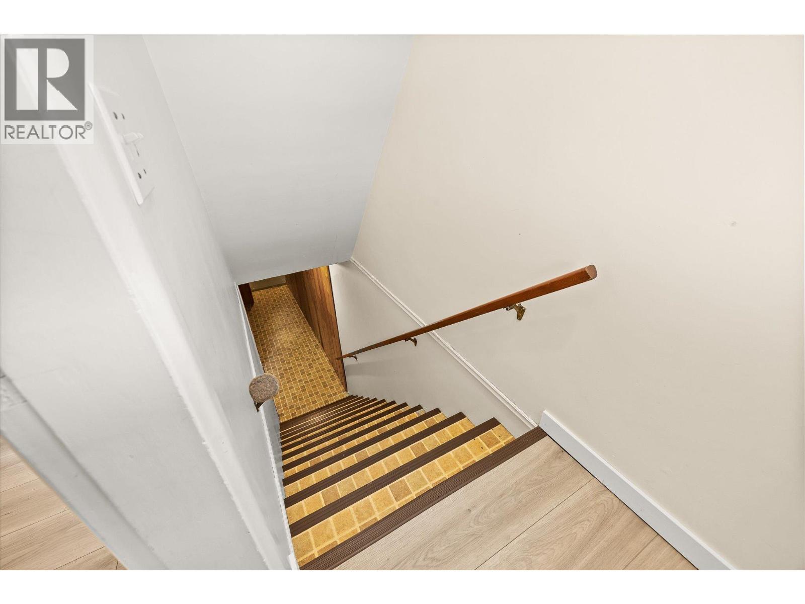 1614 Bernard Avenue, Kelowna