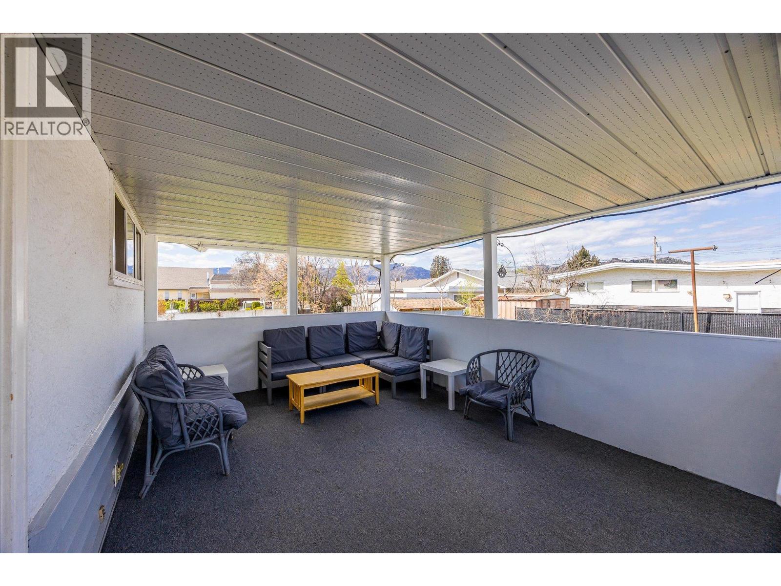 1614 Bernard Avenue, Kelowna